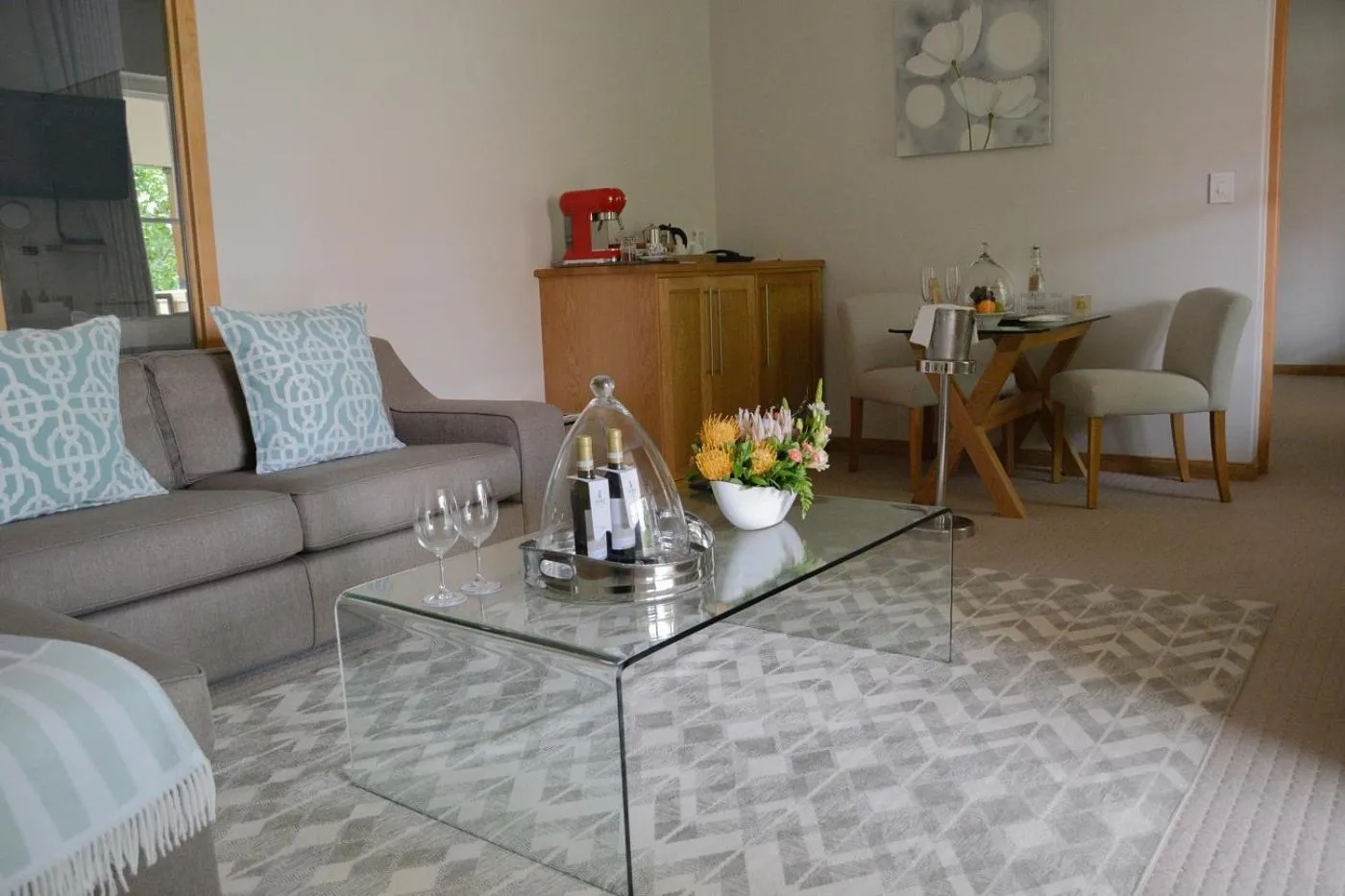 Coffee/tea facilities in ASARA Wine Estate & Hotel