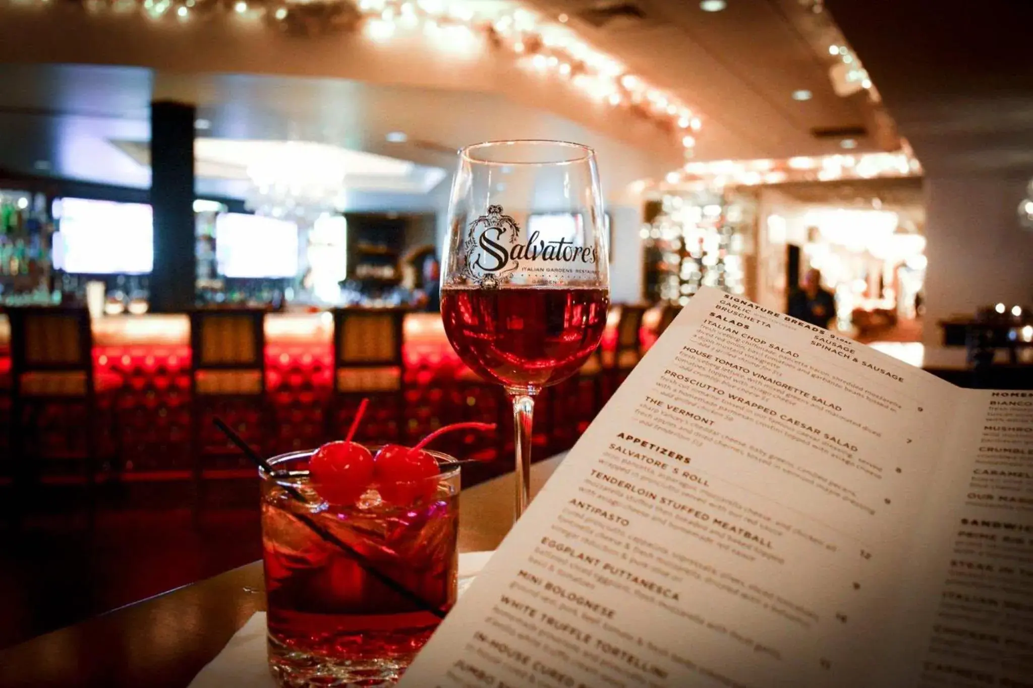 Restaurant/places to eat in The Delavan Hotel Restaurant/places to eat in The Delavan Hotel