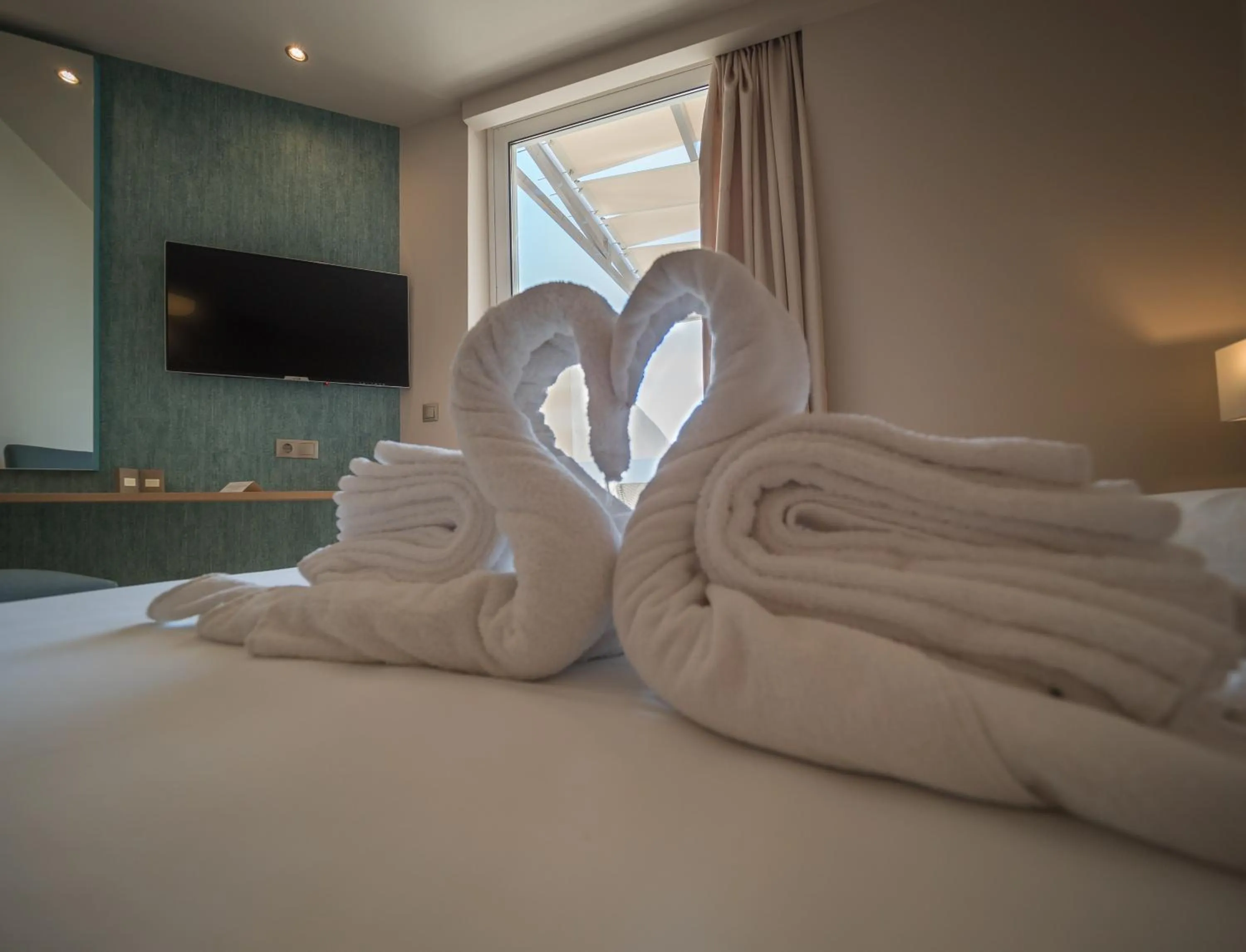 Bed in Paradise Resort