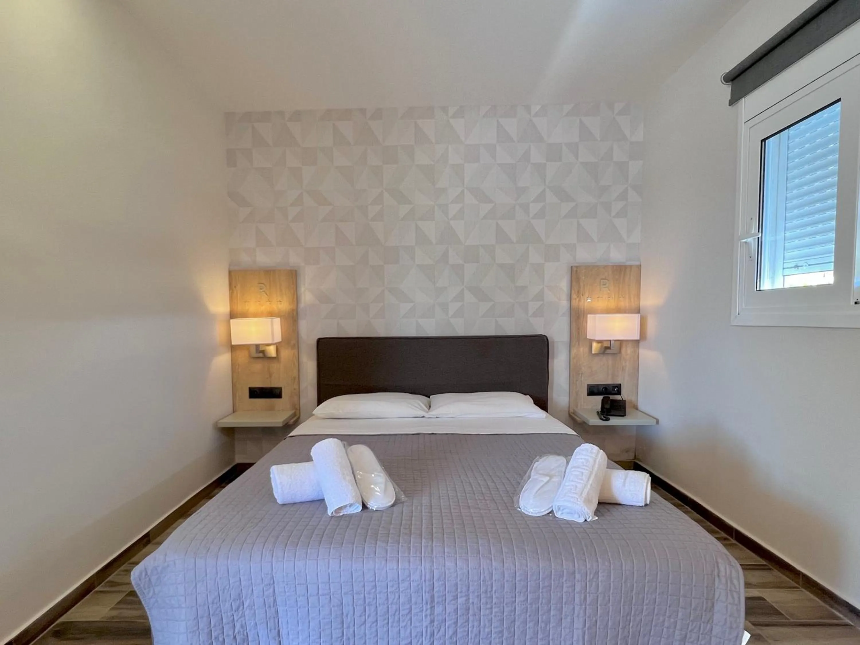 Bedroom, Bed in Paradise Resort