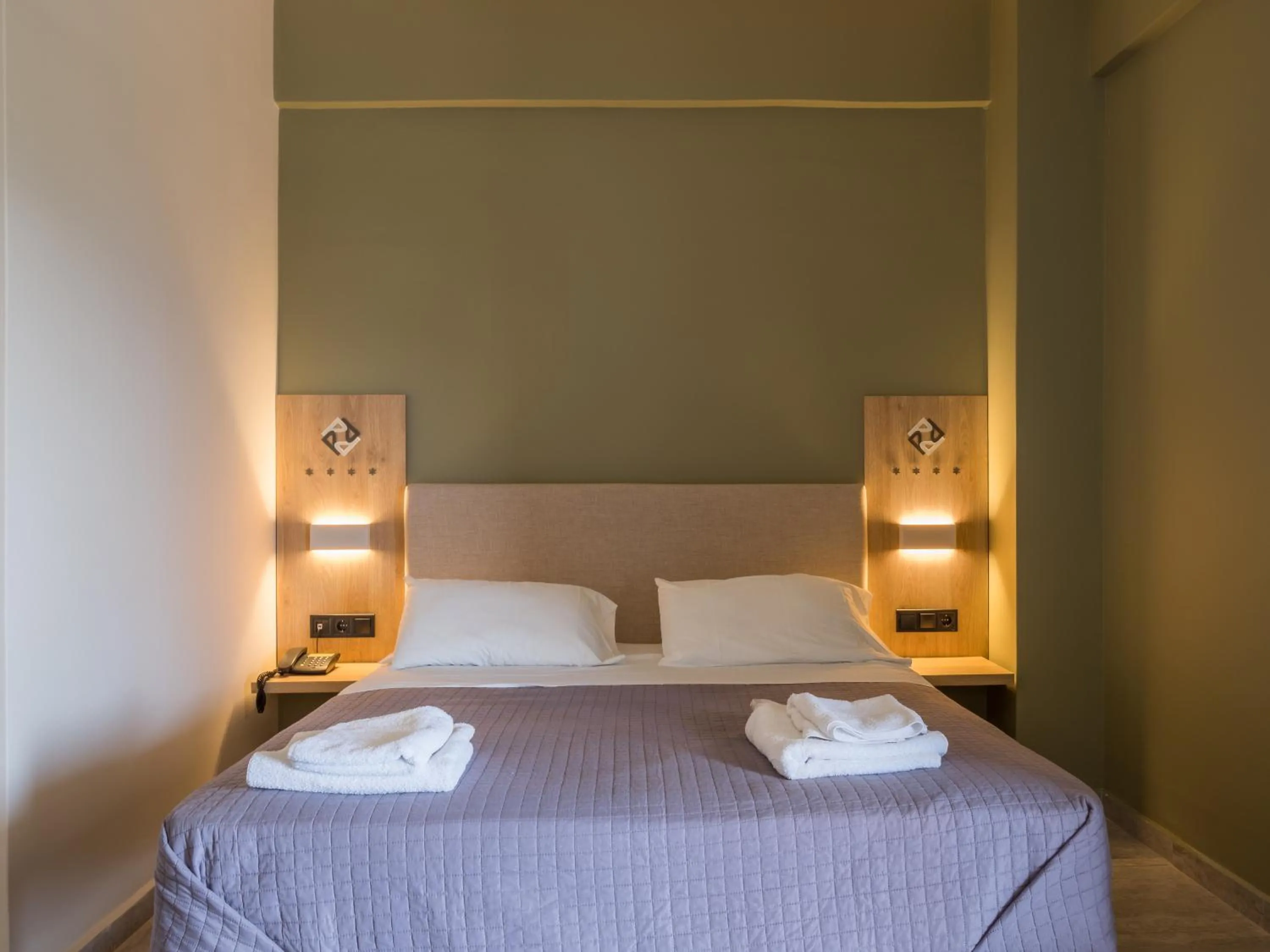 Bed in Paradise Resort