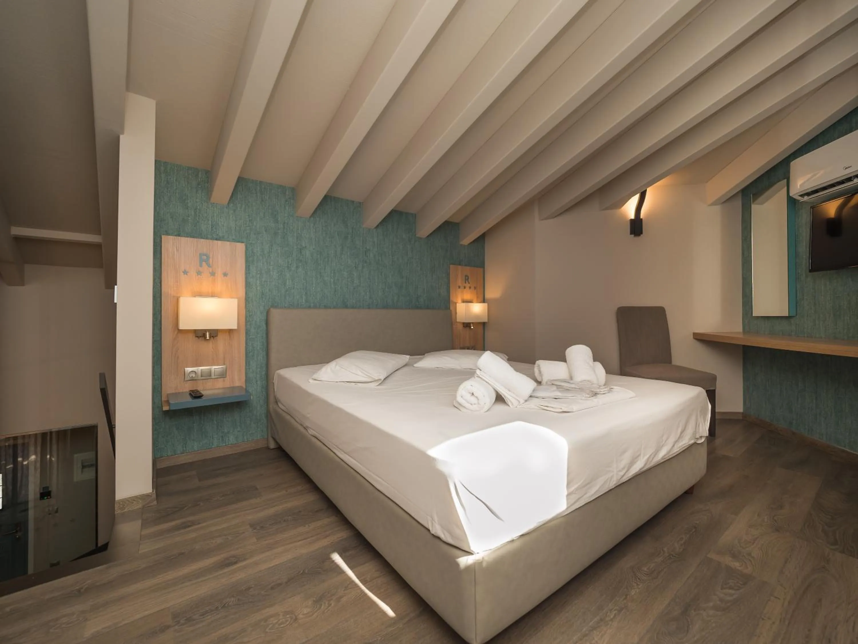 Bed in Paradise Resort