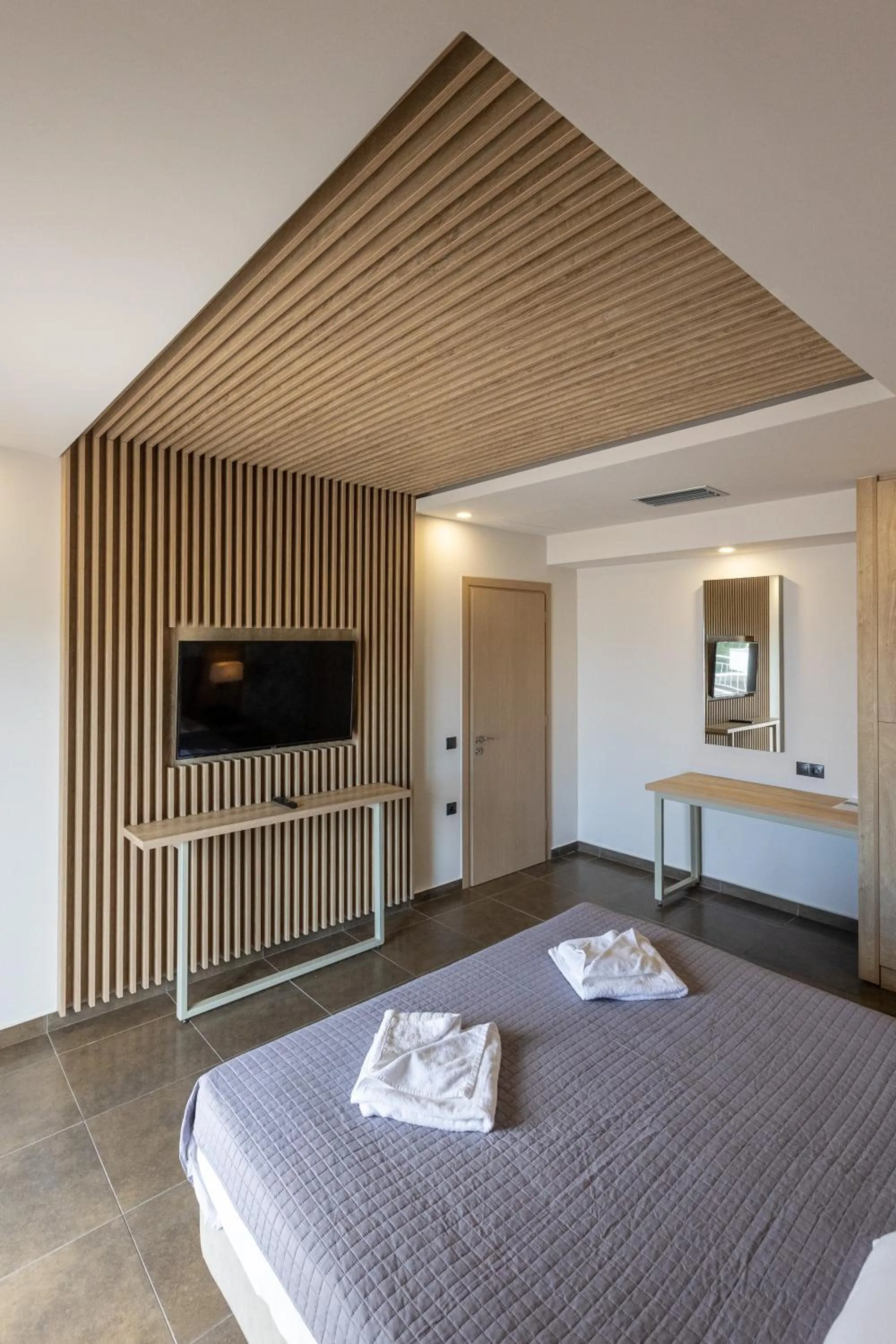 Bed in Paradise Resort