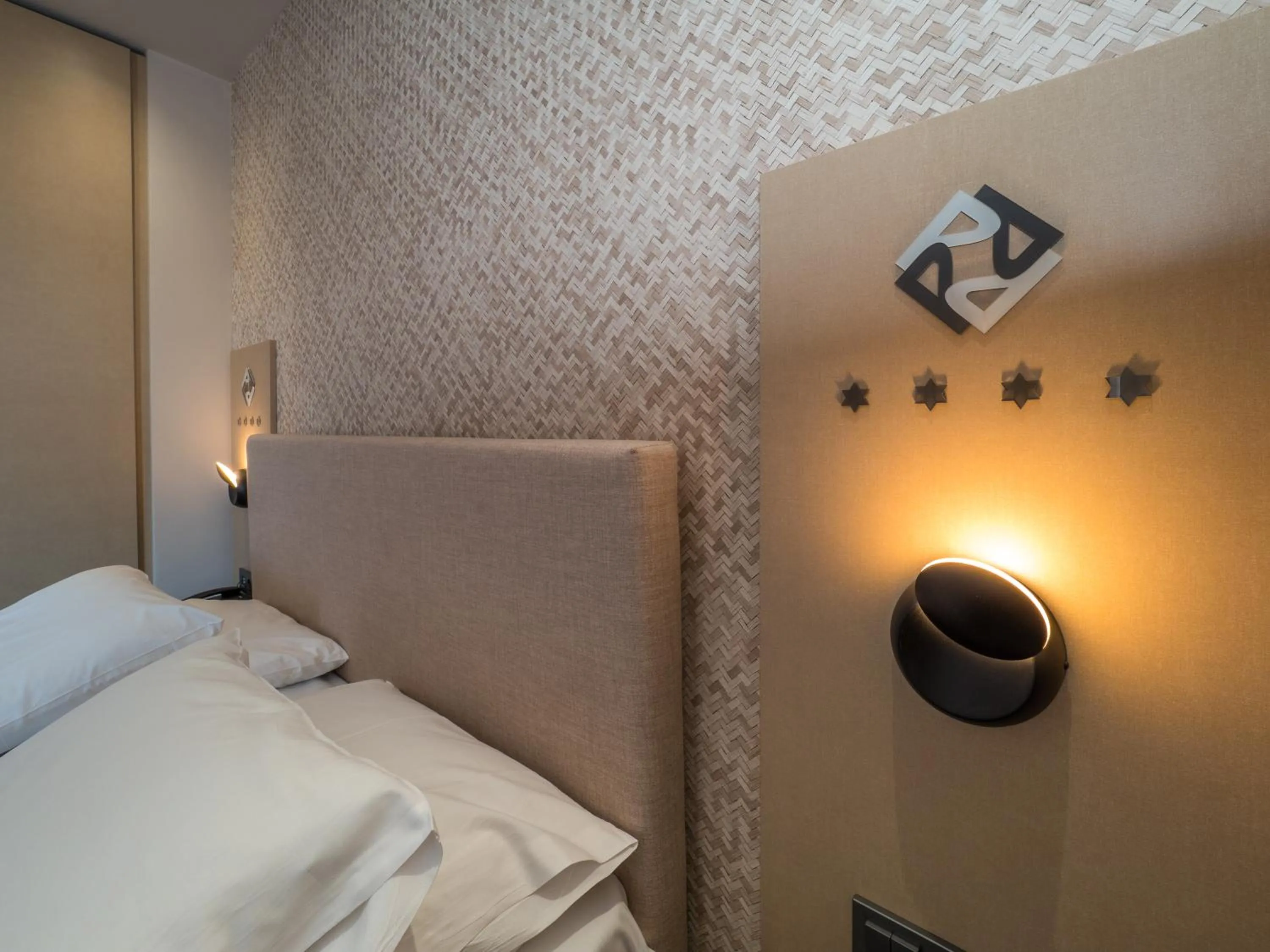 Area and facilities, Bed in Paradise Resort