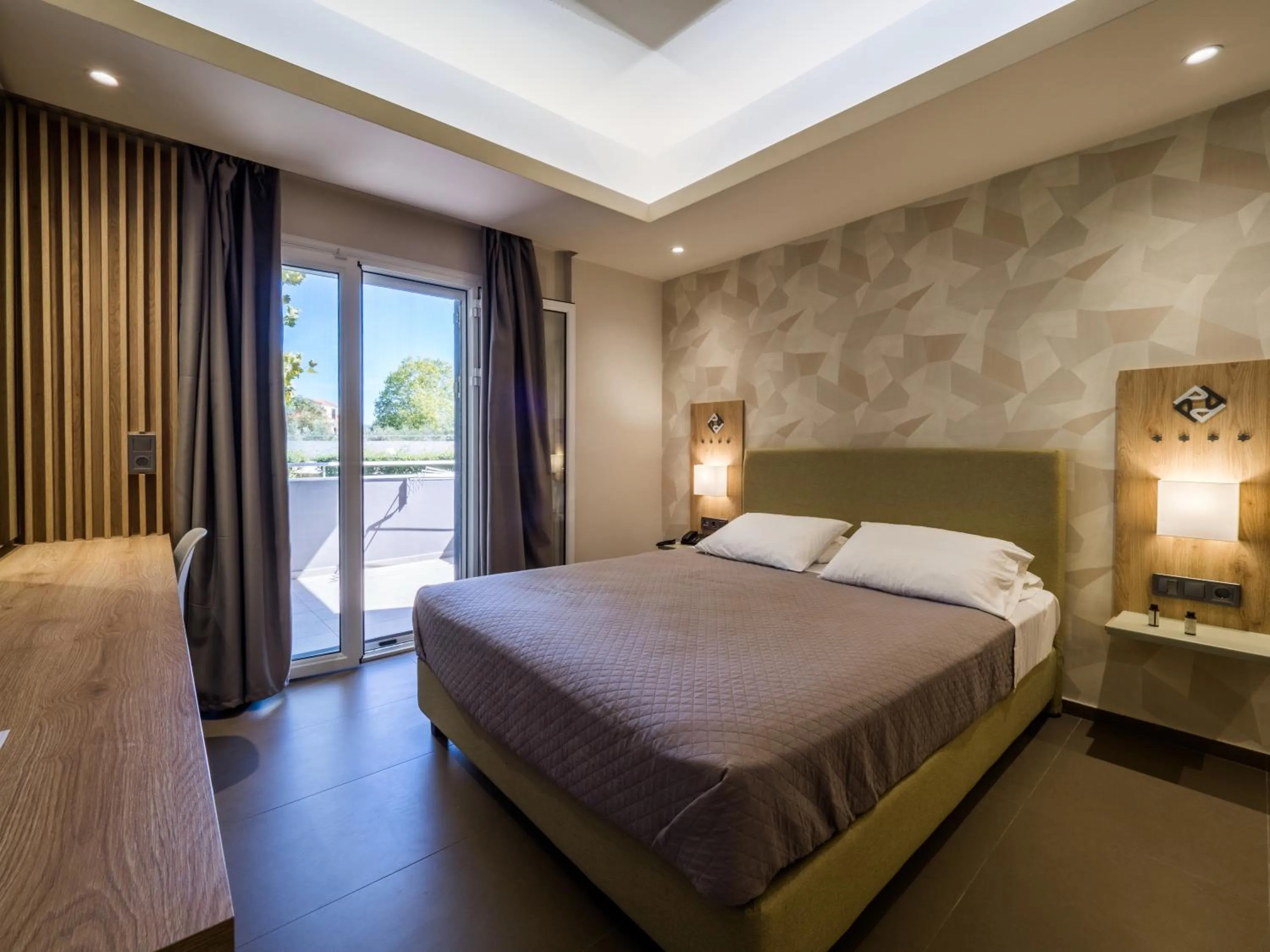 Bedroom, Bed in Paradise Resort