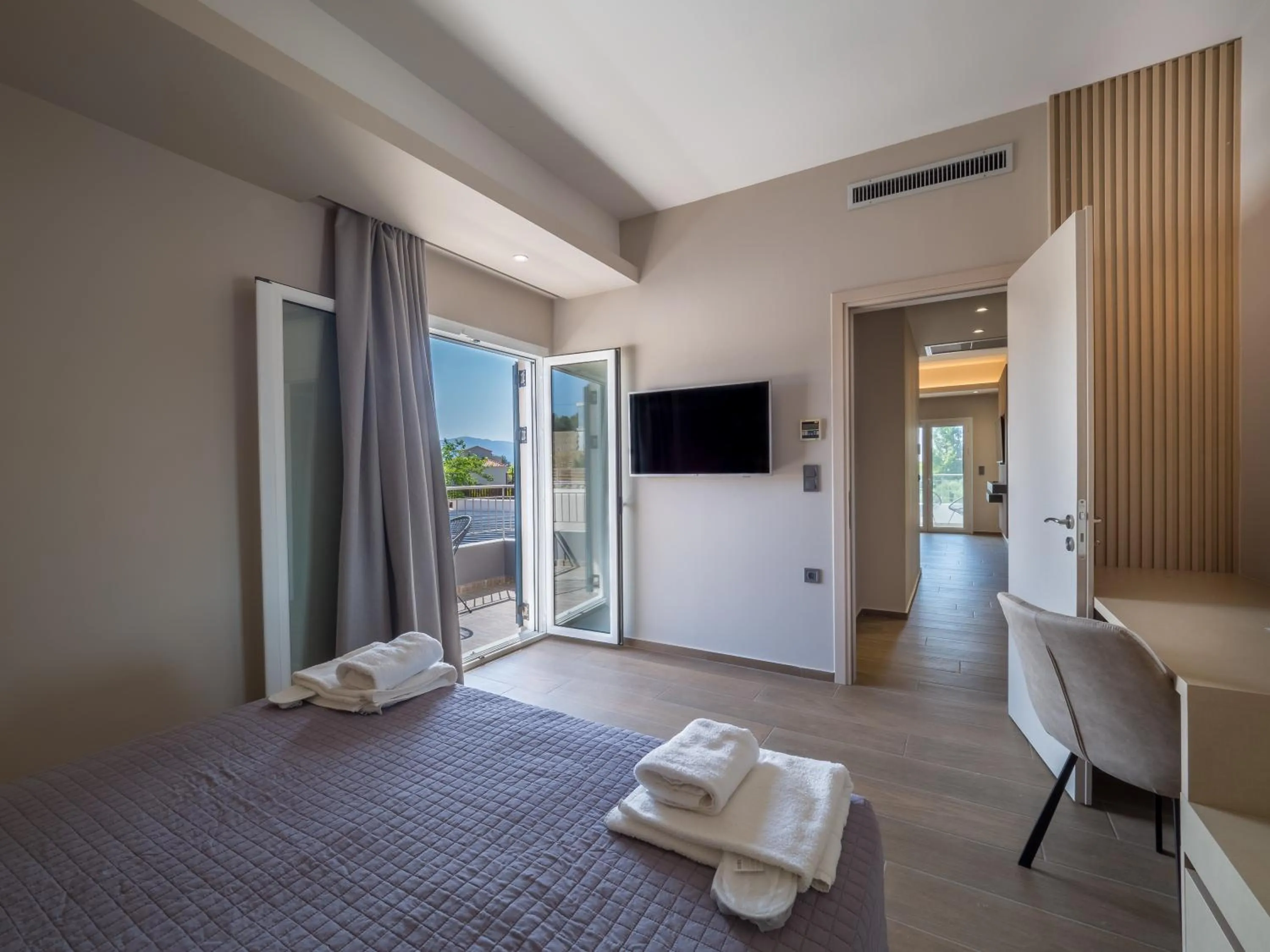 Bed in Paradise Resort