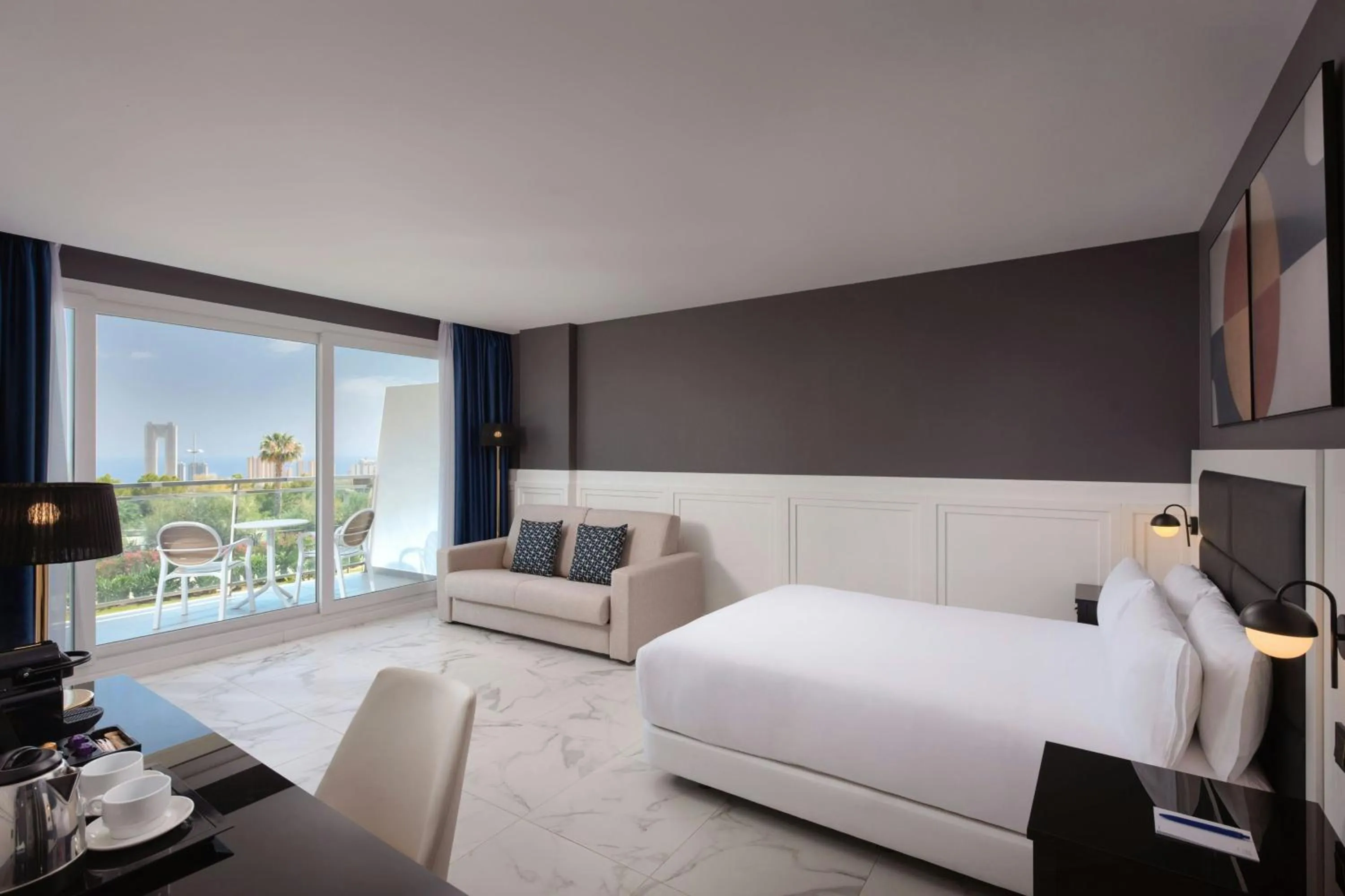 Photo of the whole room, Bed in Four Points by Sheraton Costa Blanca Resort