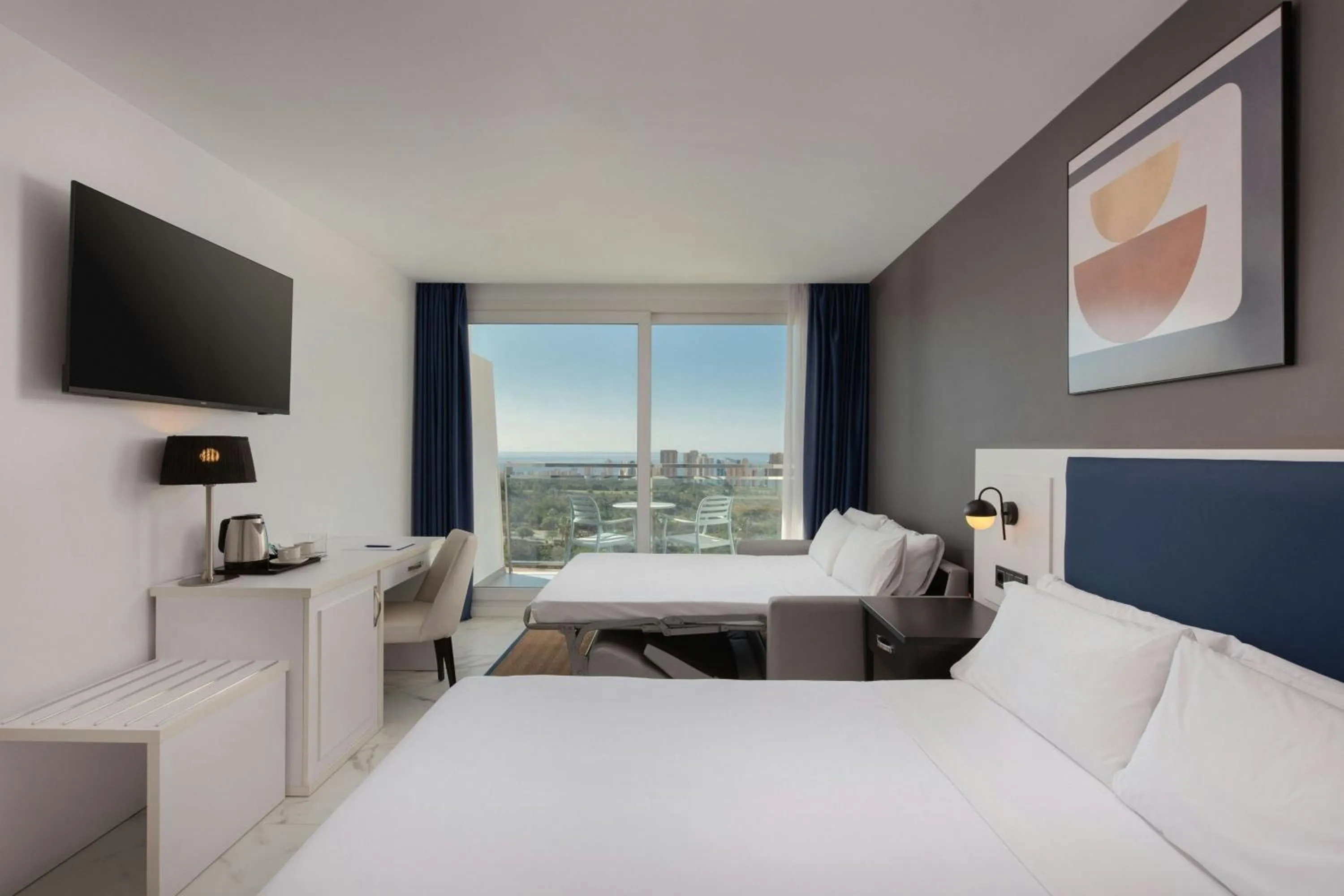 Photo of the whole room, Bed in Four Points by Sheraton Costa Blanca Resort