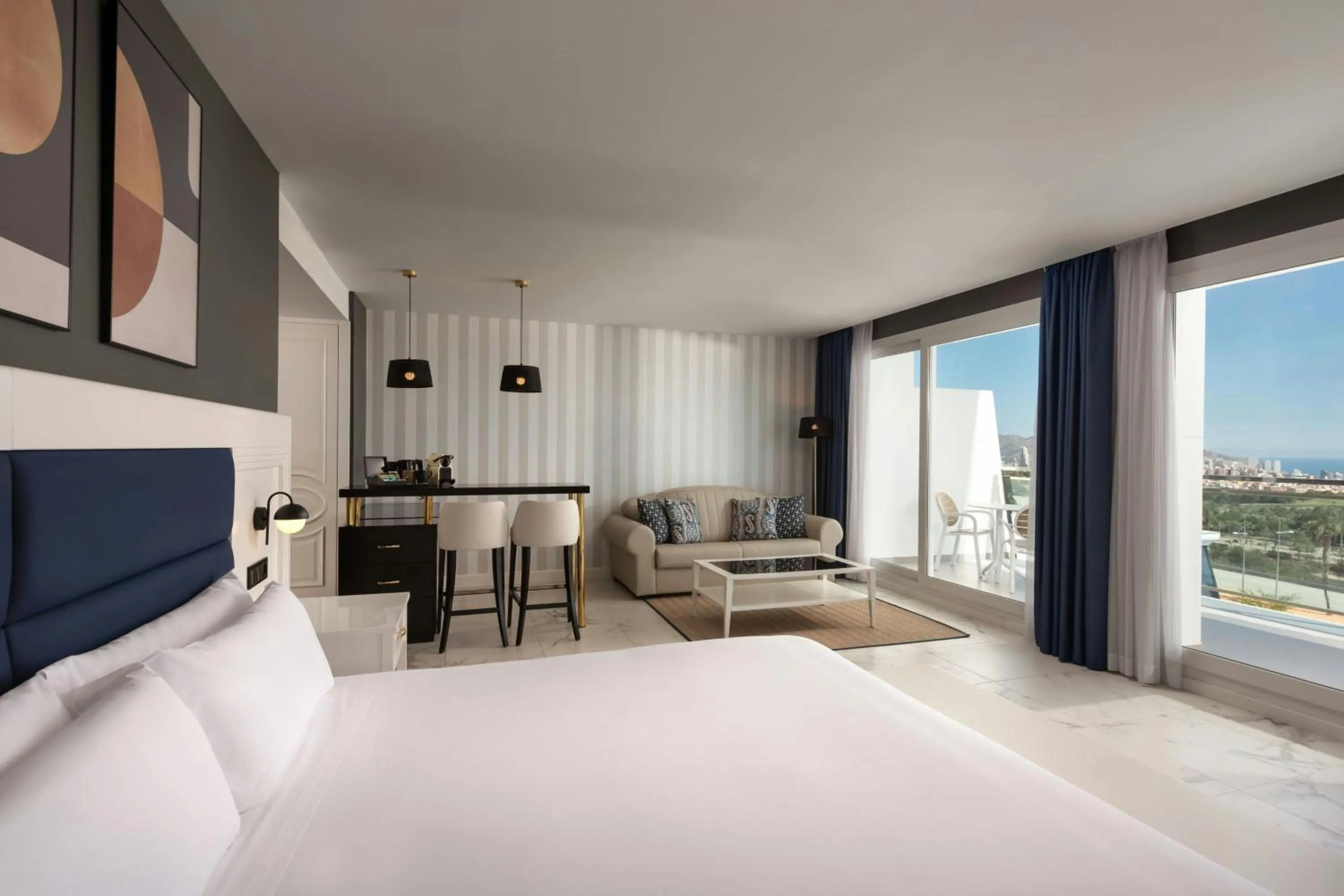 Photo of the whole room, Bed in Four Points by Sheraton Costa Blanca Resort