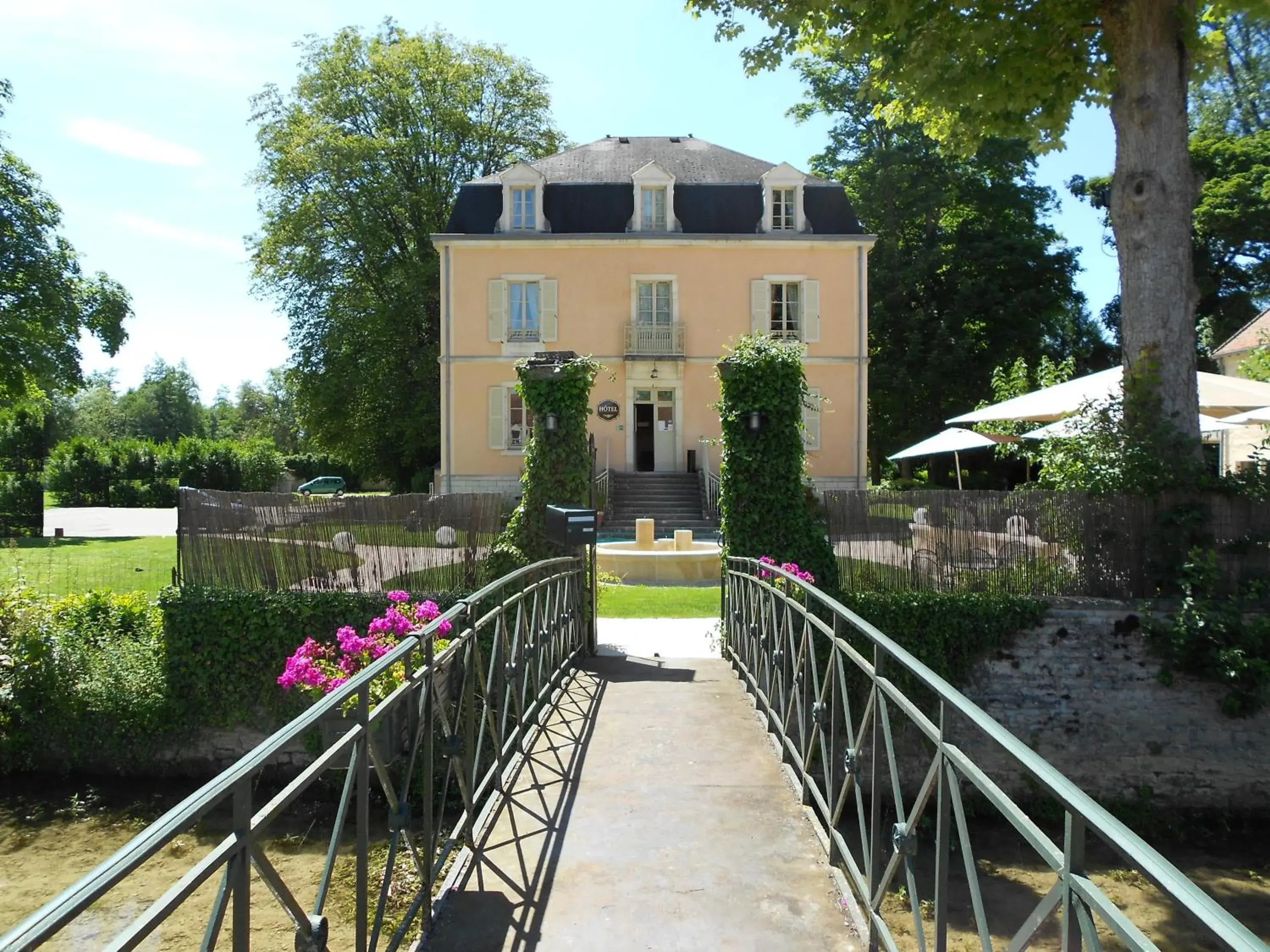 Auberge Côté Rivière Auberge Côté Rivière