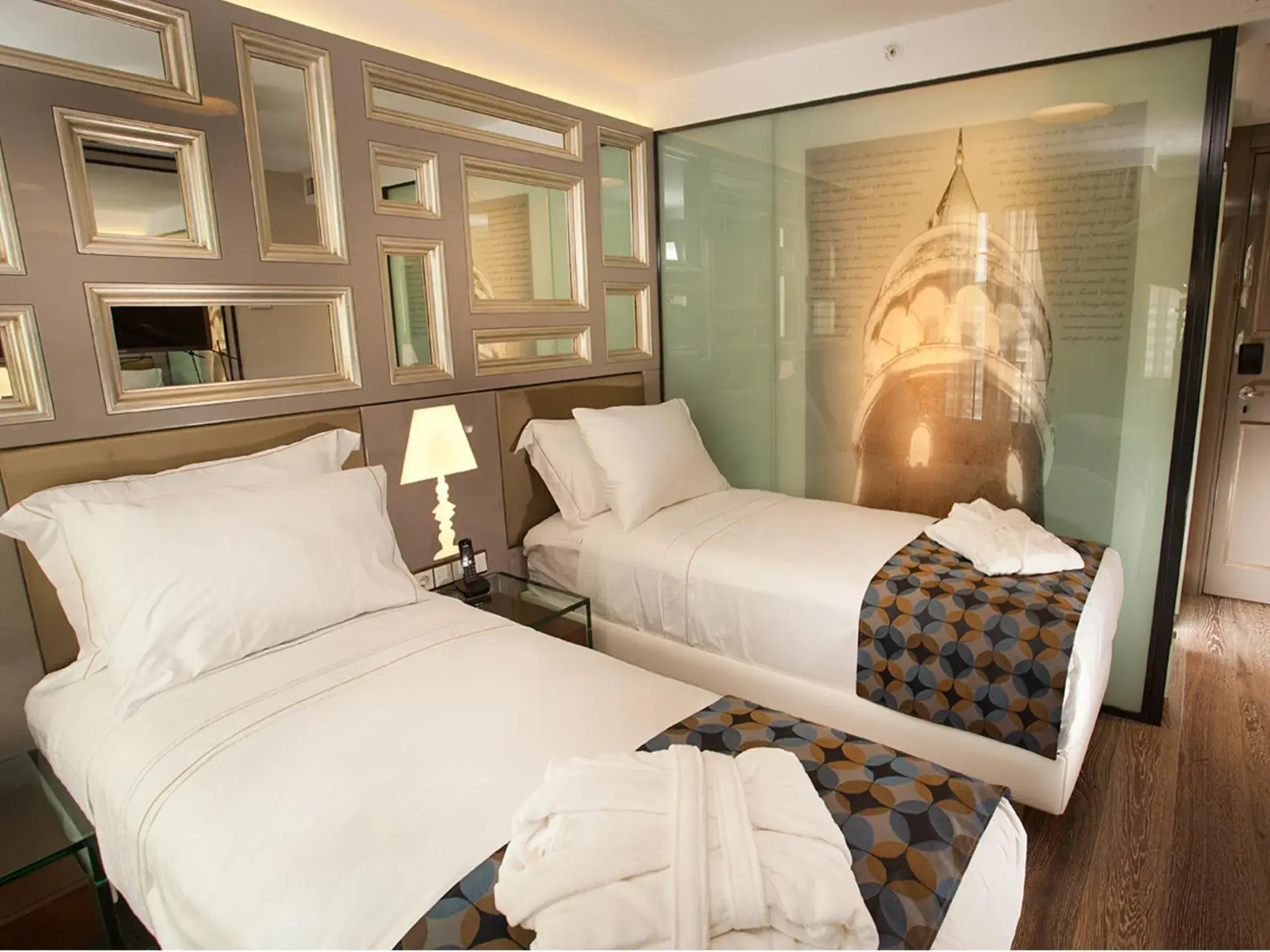 Bedroom, Bed in Hotel La Villa Bedroom, Bed in Hotel La Villa