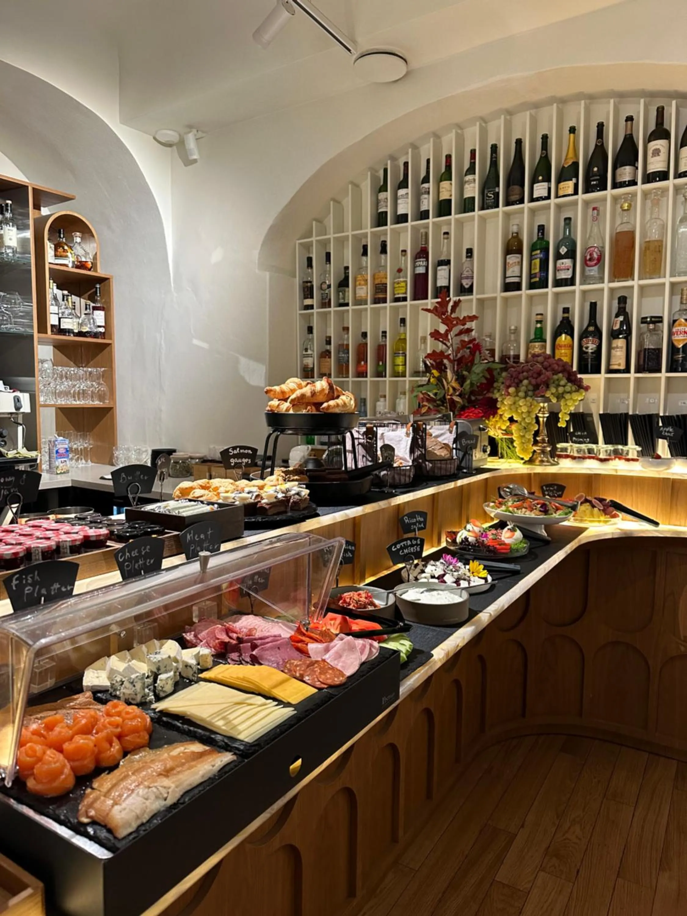 Breakfast in Dome Hotel