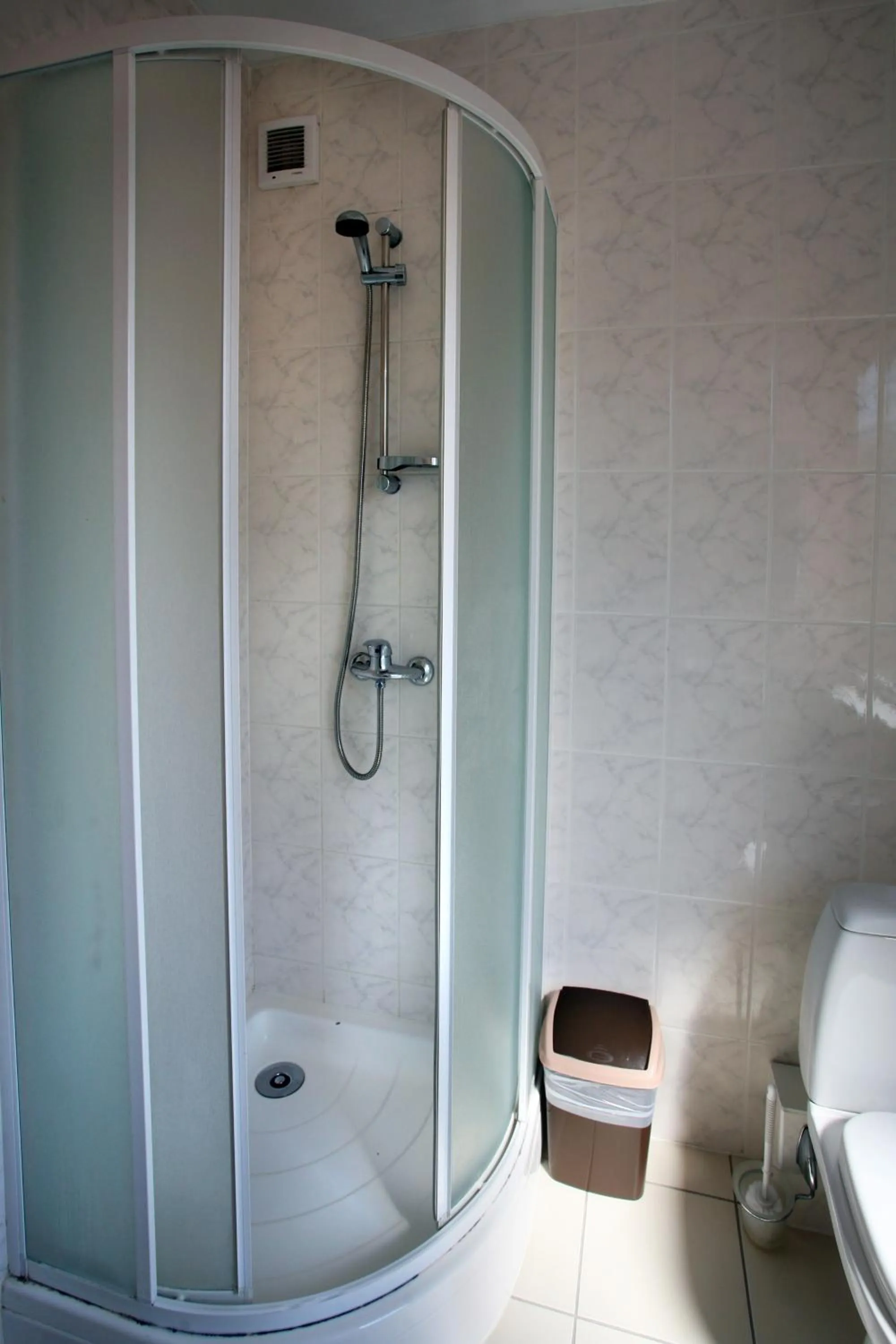Shower in Hotel Dobele