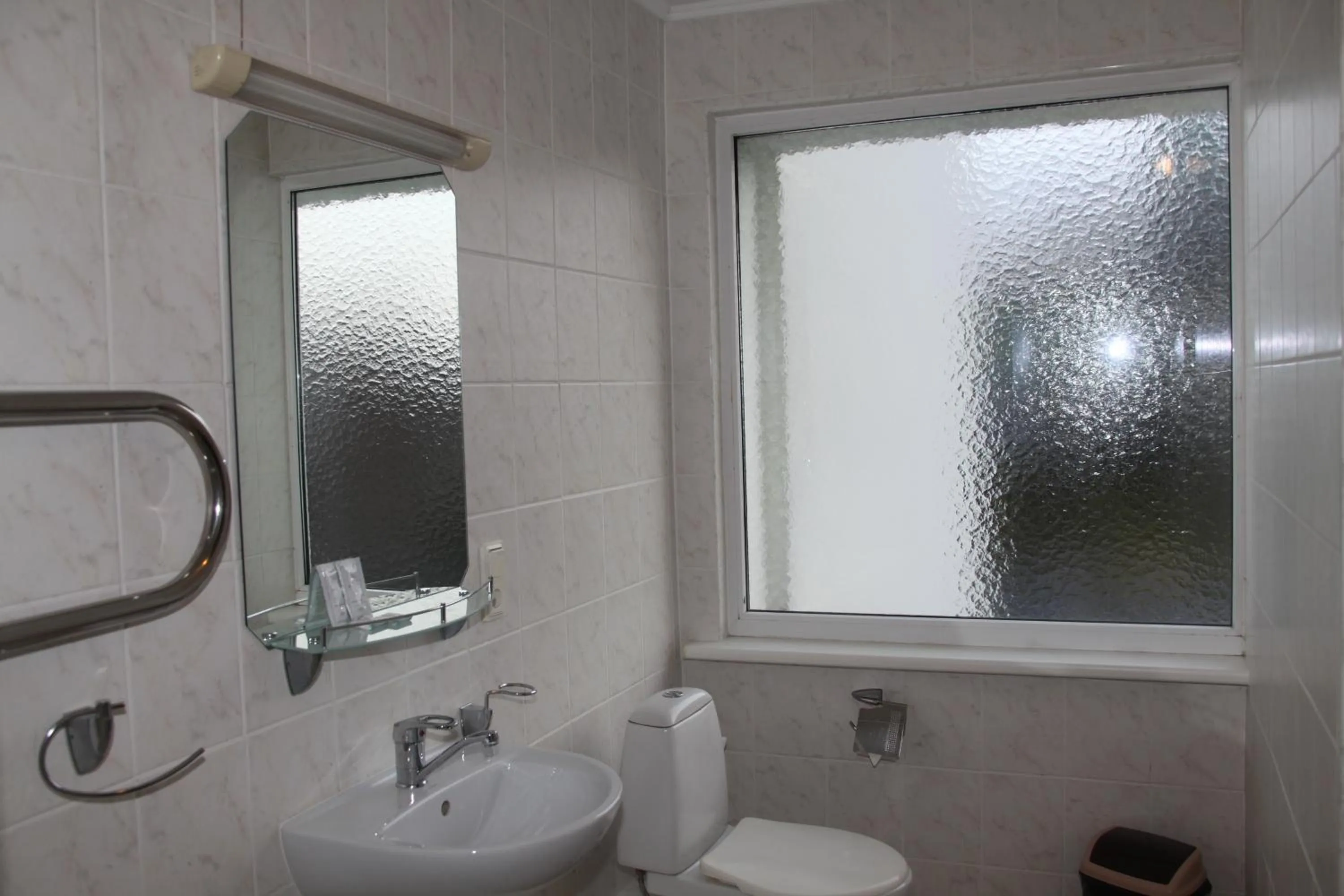 Toilet in Hotel Dobele