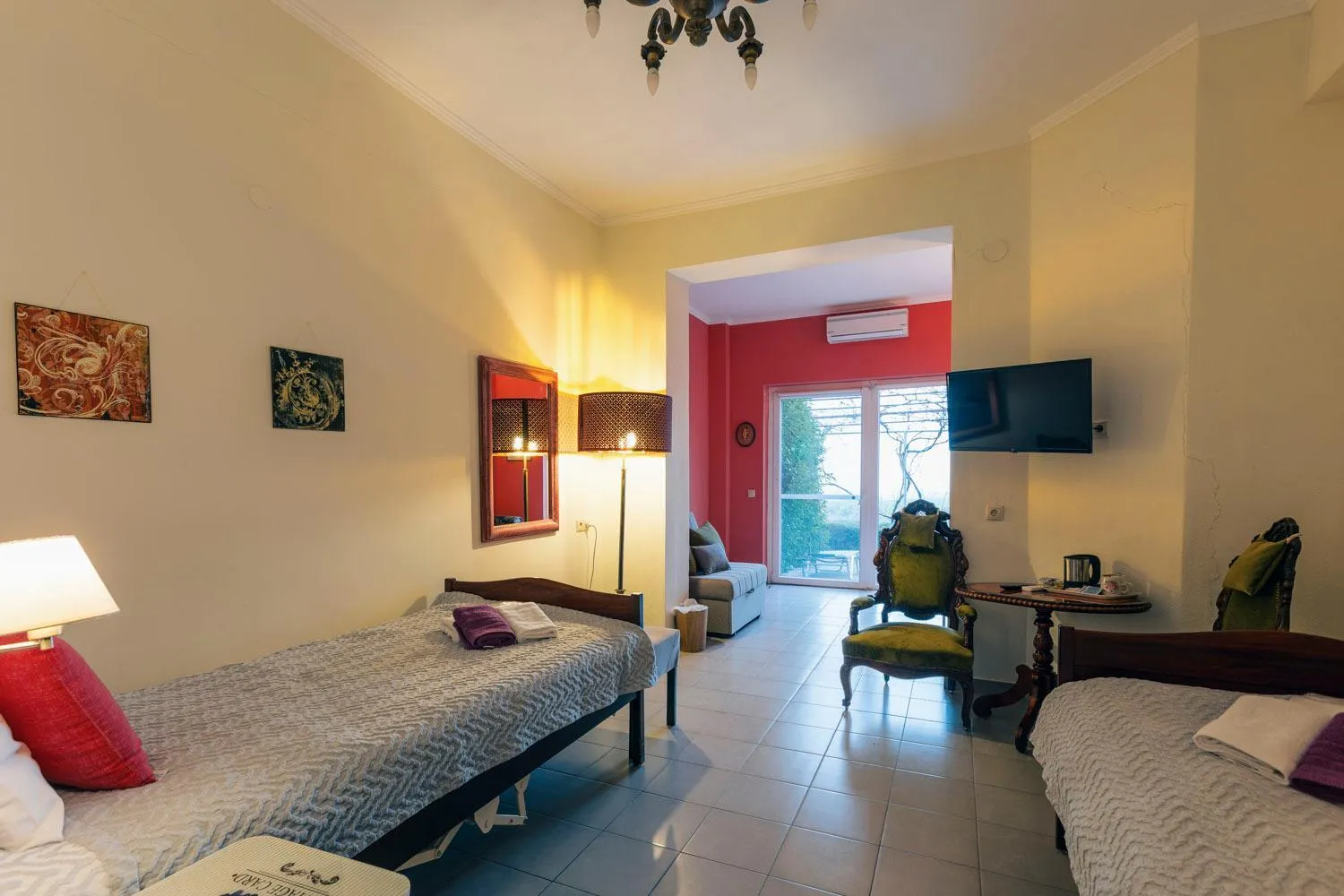 Bed in Hotel Villa Sevasti