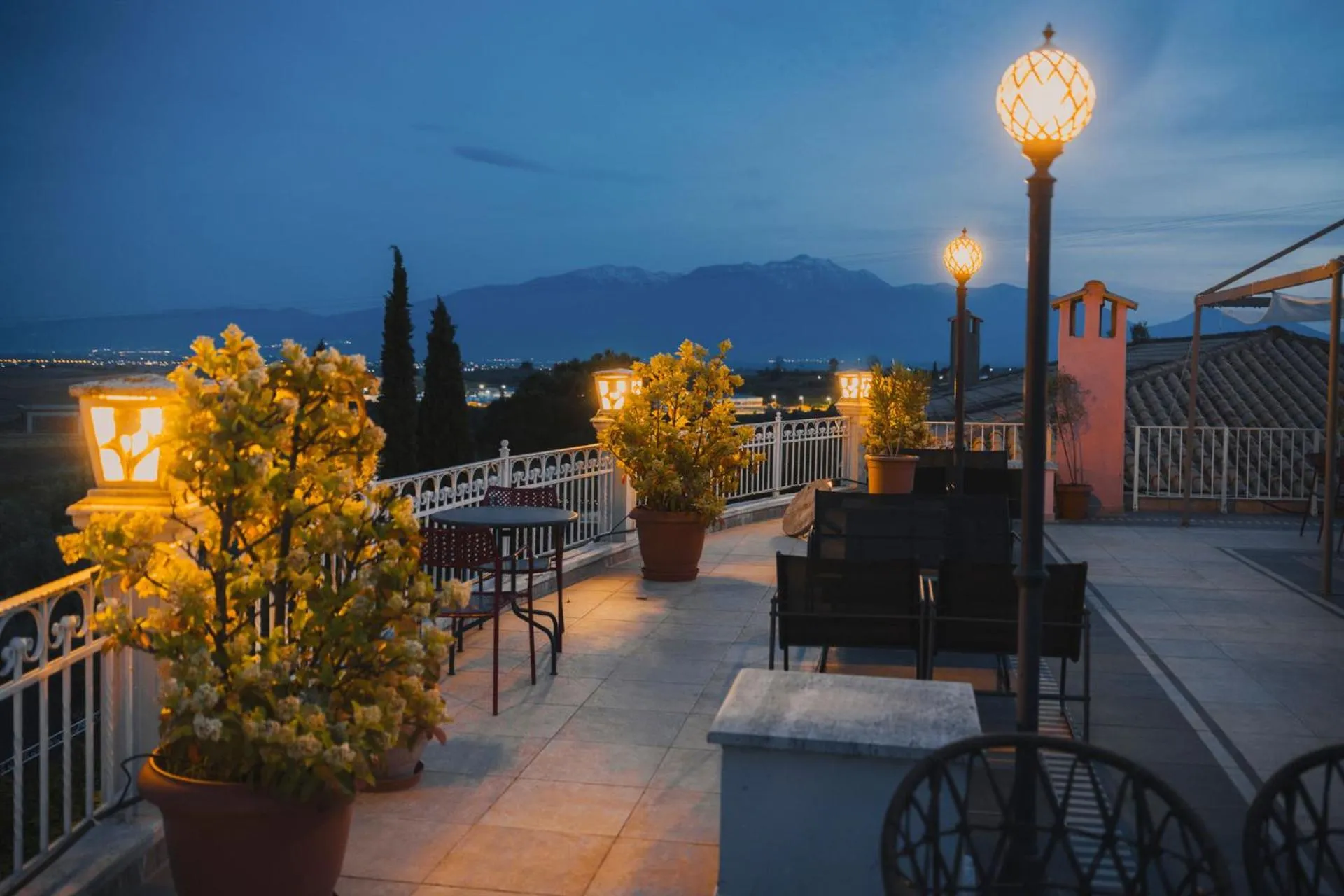 Night in Hotel Villa Sevasti