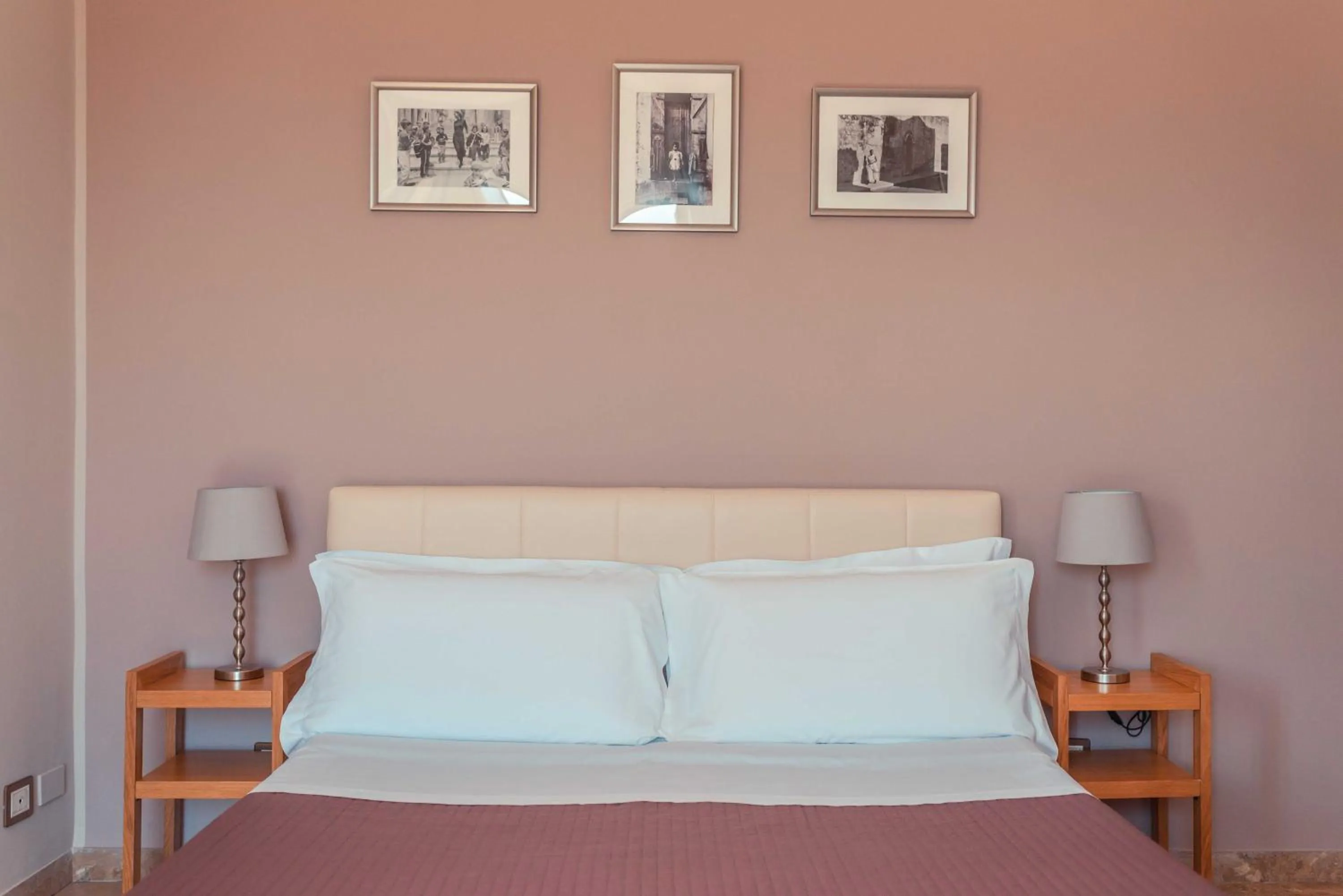 Bed in B&B Teatro Greco 39