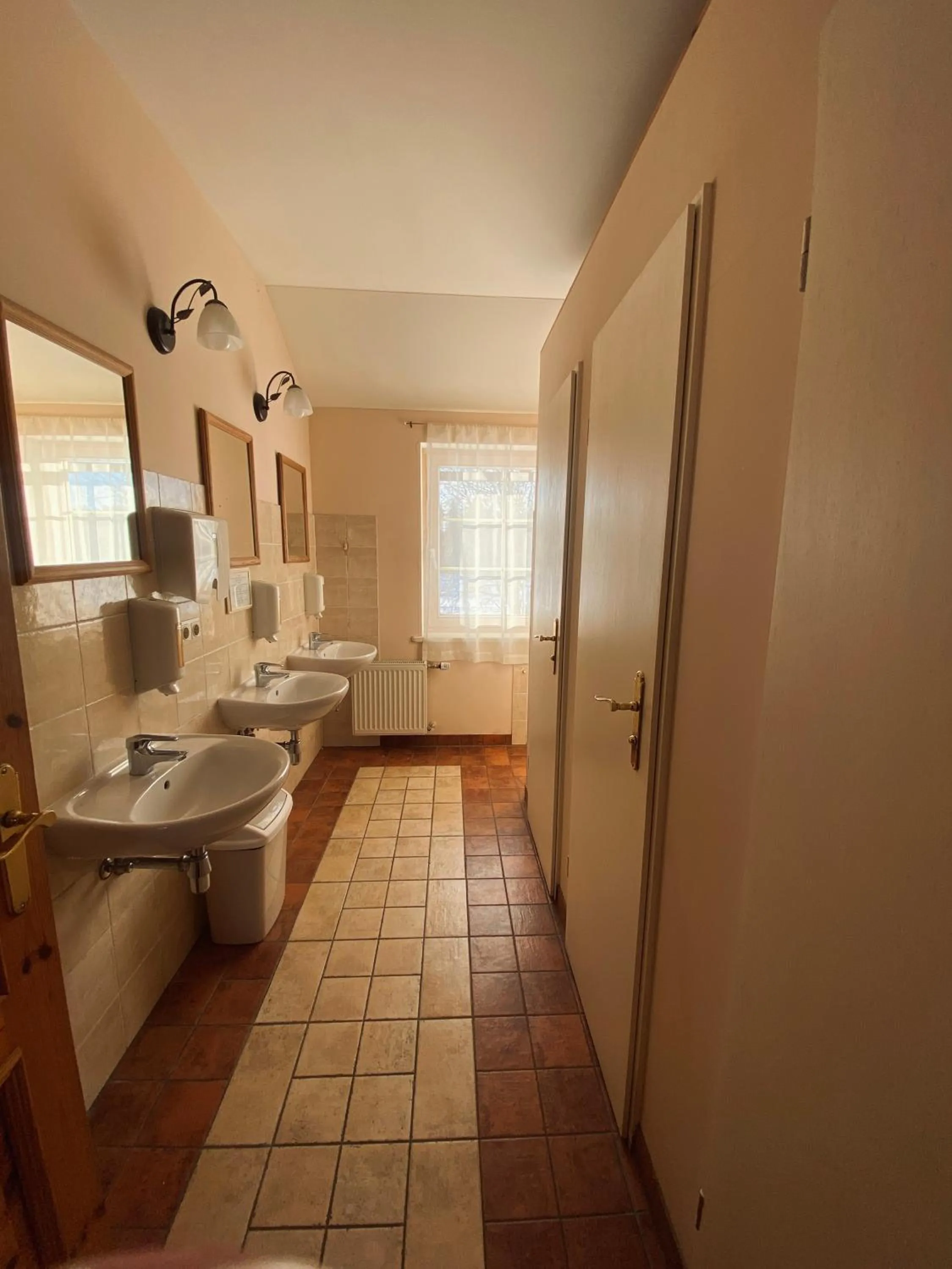 Toilet in Marcienas Muiza & SPA