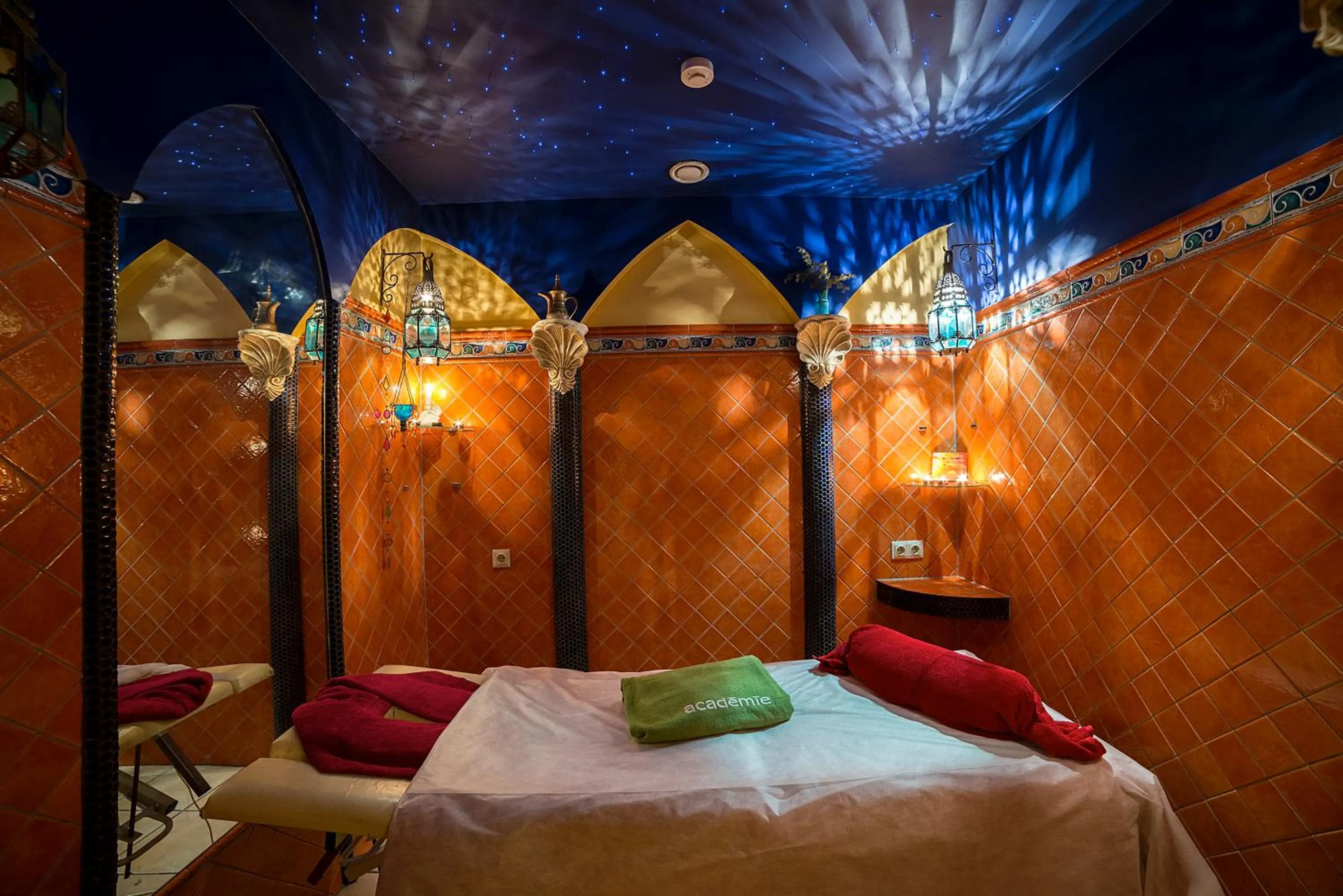 Massage, Bed in Marcienas Muiza & SPA