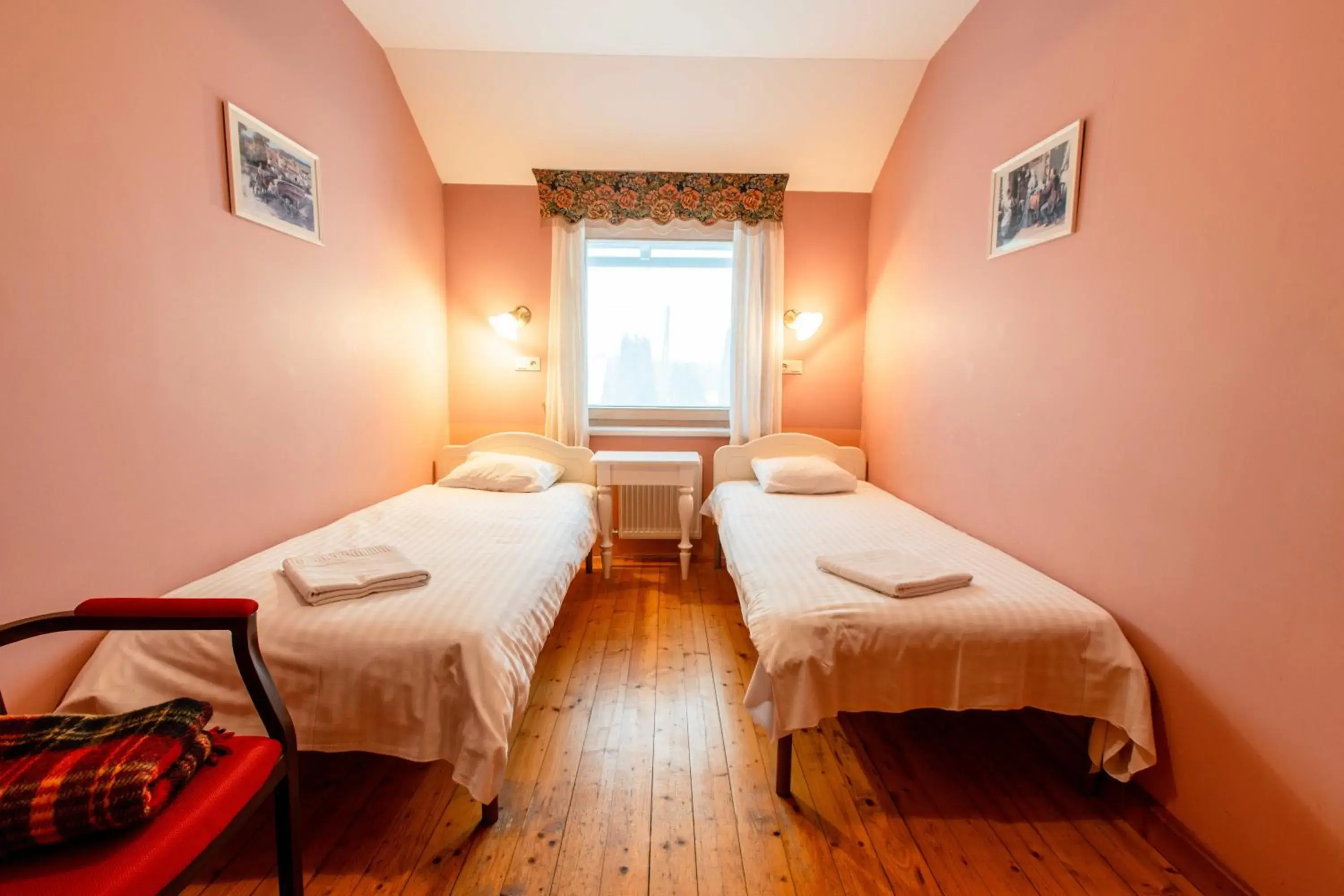 Economy Dbl/Twin Room with Shared Bathroom in Marcienas Muiza & SPA Economy Dbl/Twin Room with Shared Bathroom in Marcienas Muiza & SPA