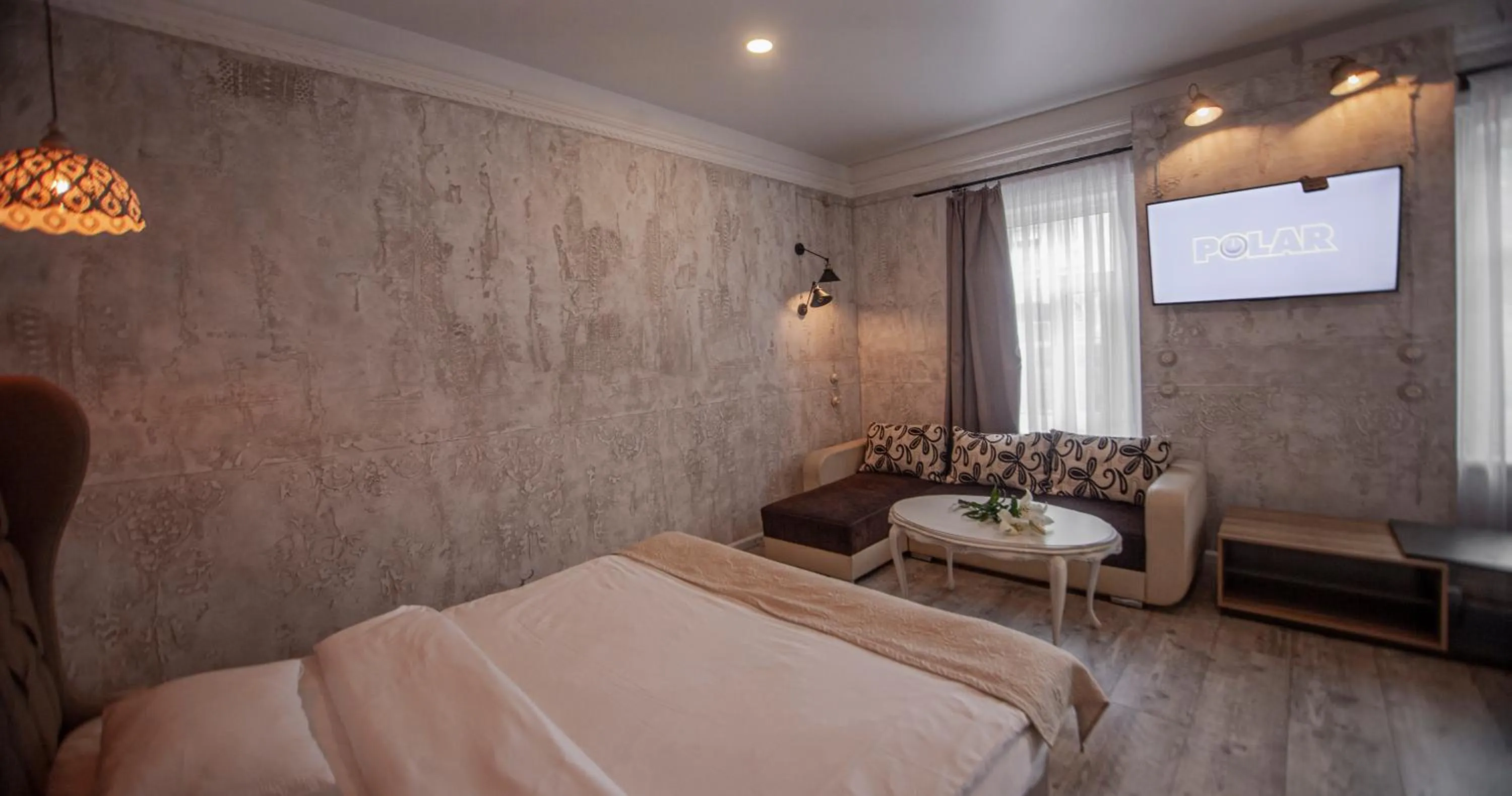 TV and multimedia, Bed in Biplan Hotel