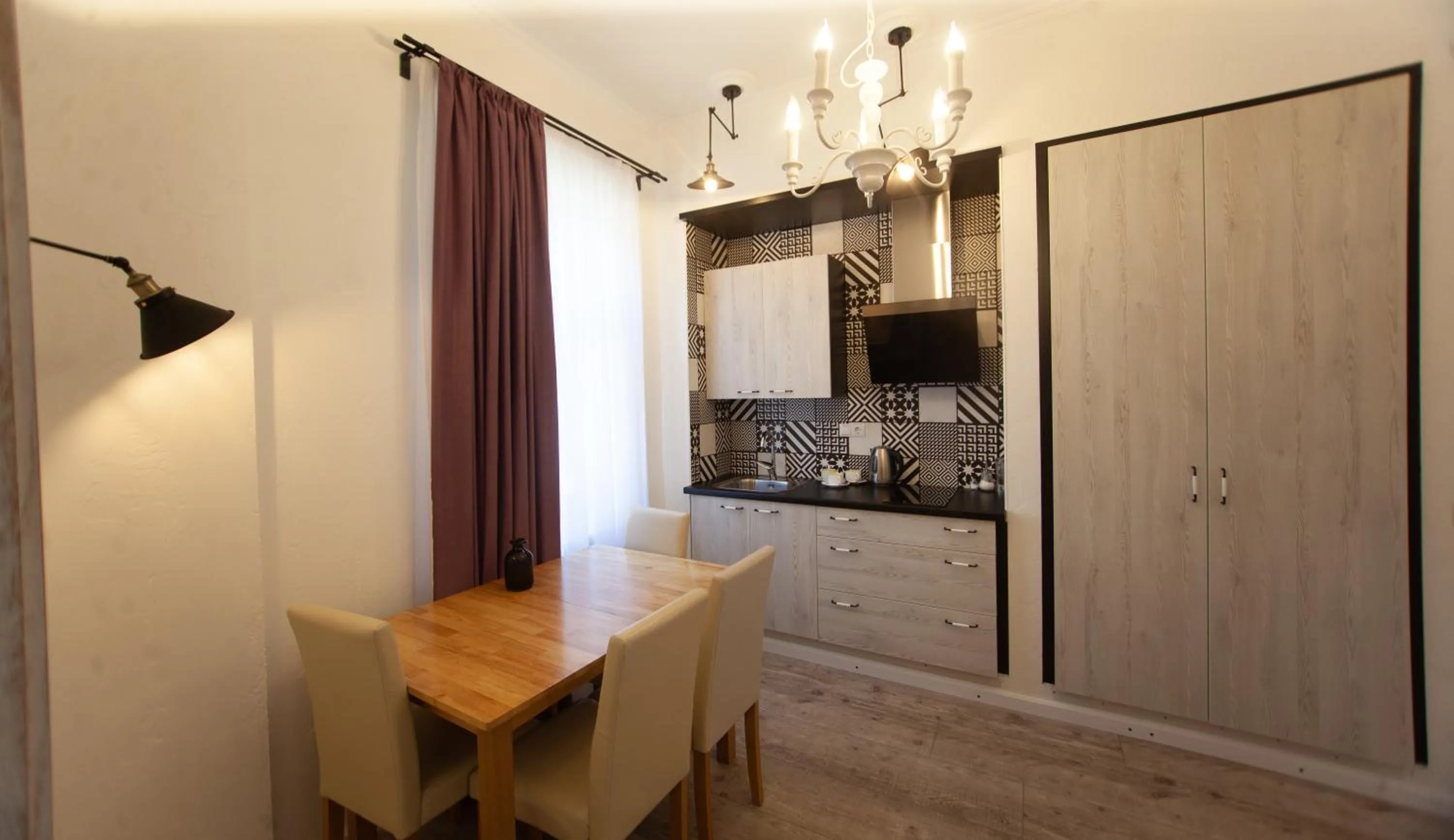 stove in Biplan Hotel