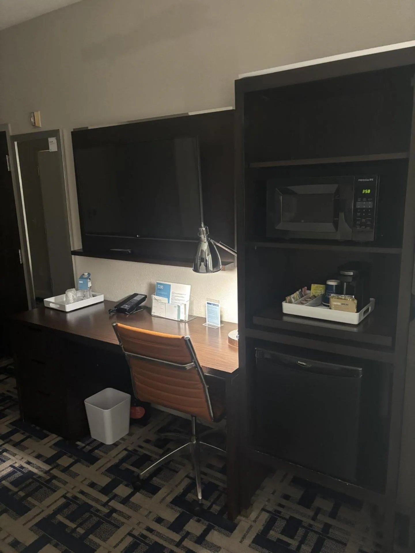 Property building in Four Points by Sheraton Charlotte - Lake Norman