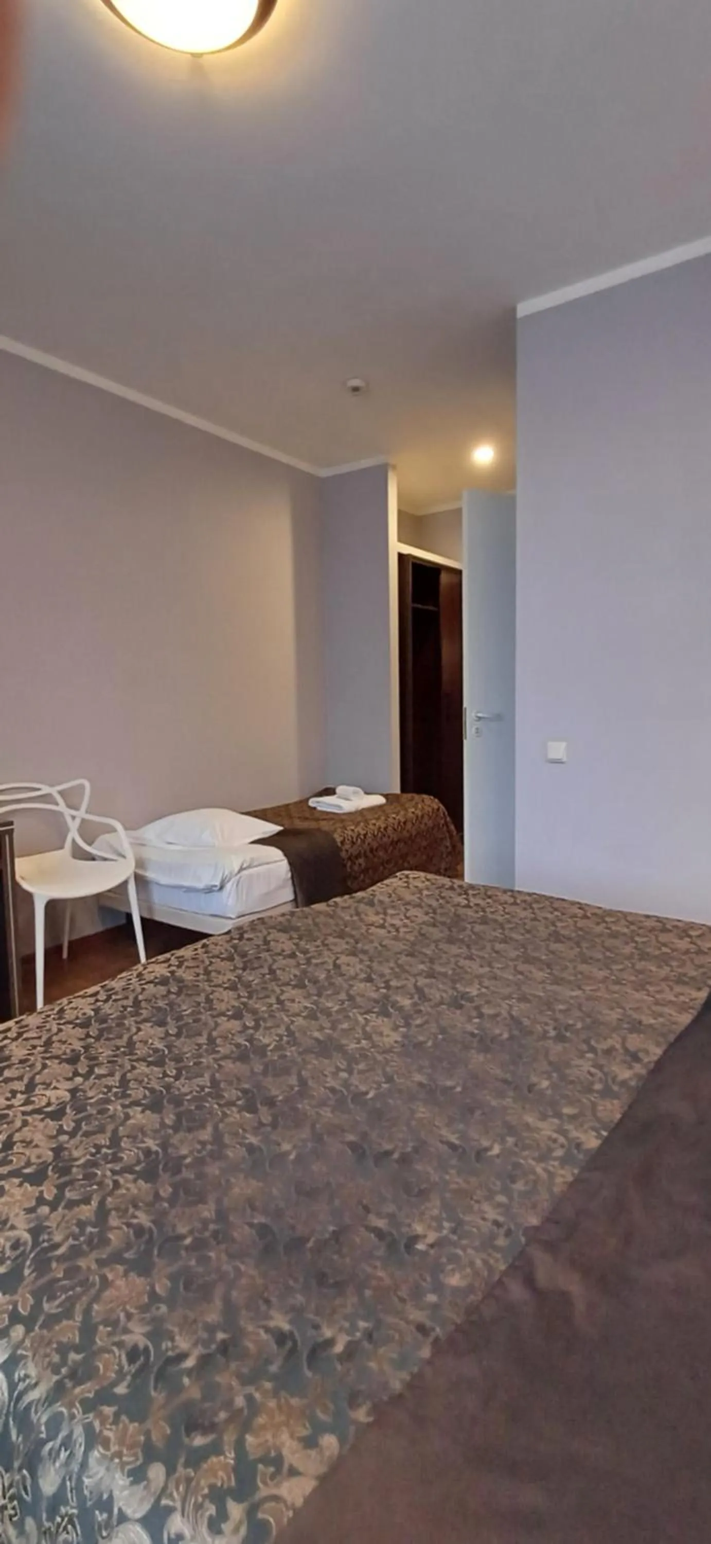 Bed in PRIMO HOTEL RIGA with Free Parking