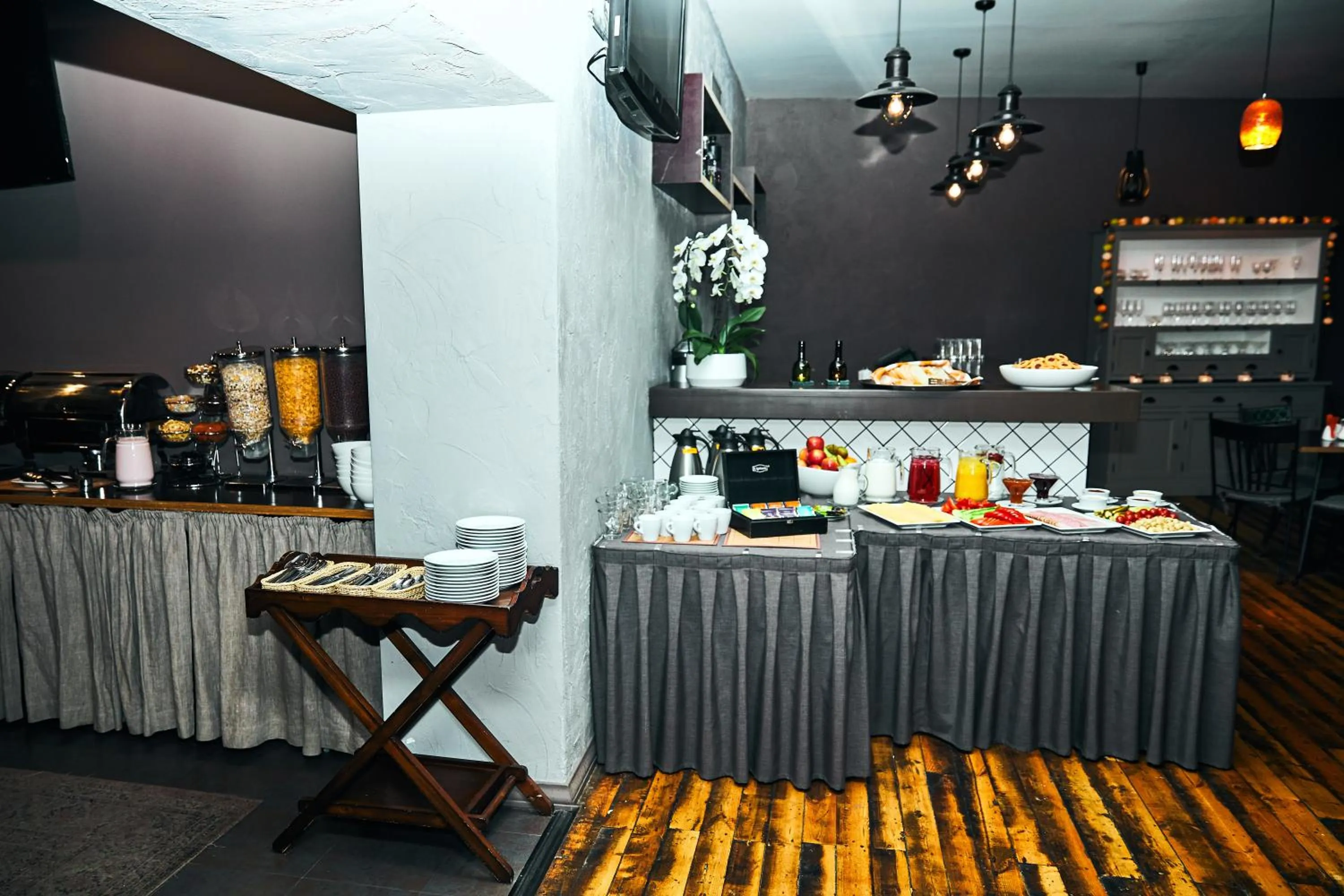 Breakfast in PRIMO HOTEL RIGA with Free Parking