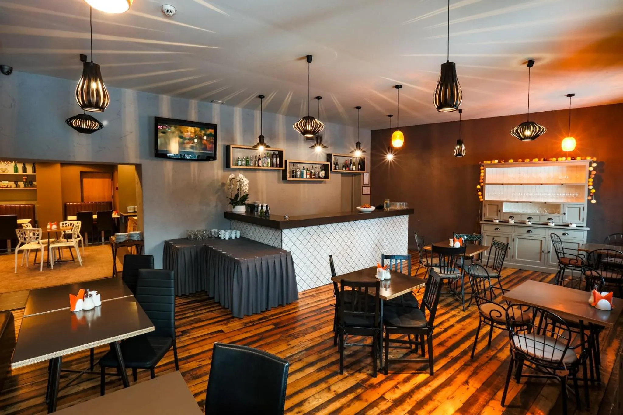 Dining area in PRIMO HOTEL RIGA with Free Parking