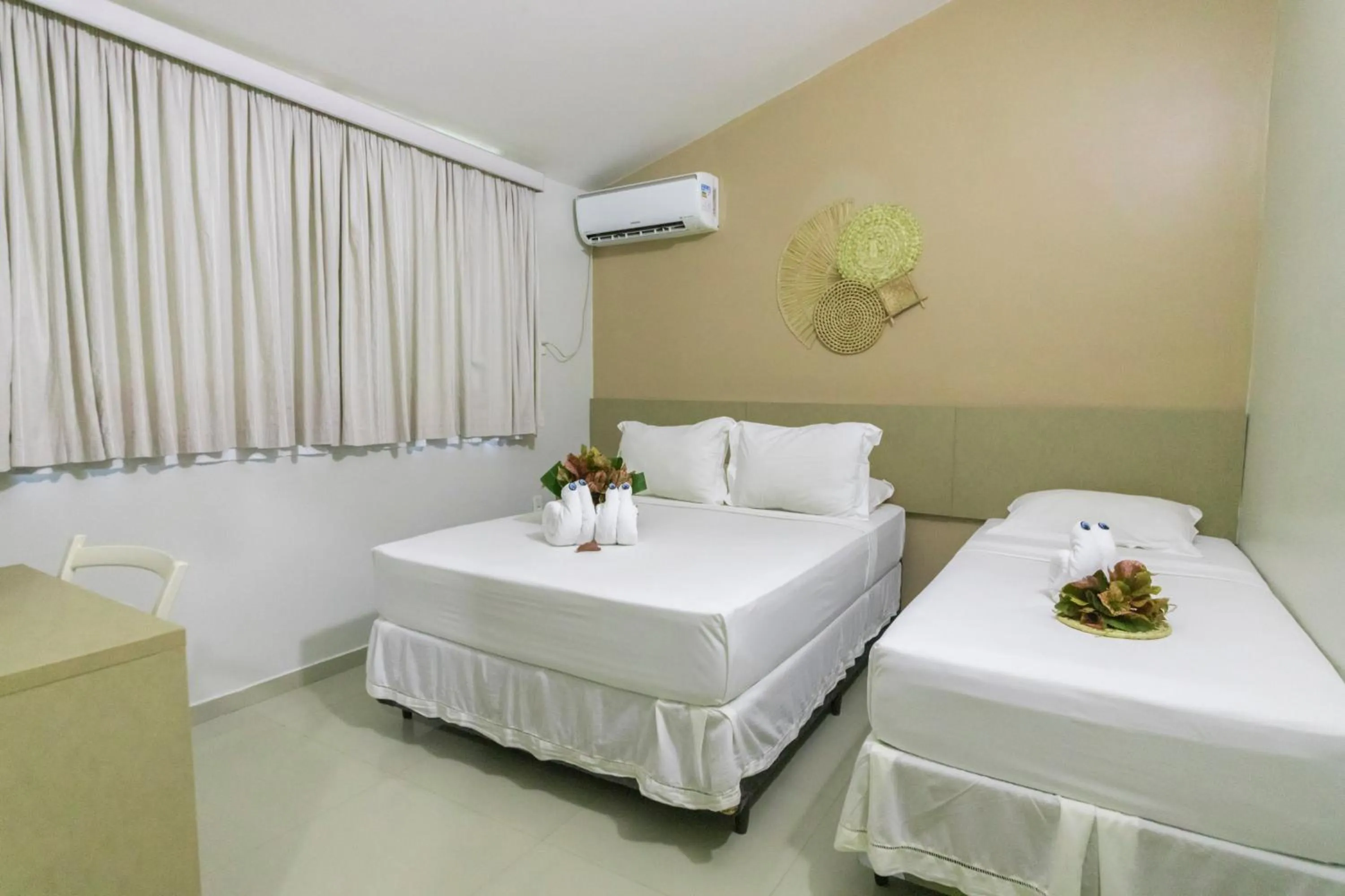 View (from property/room), Bed in Pousada Ponta de Mangue