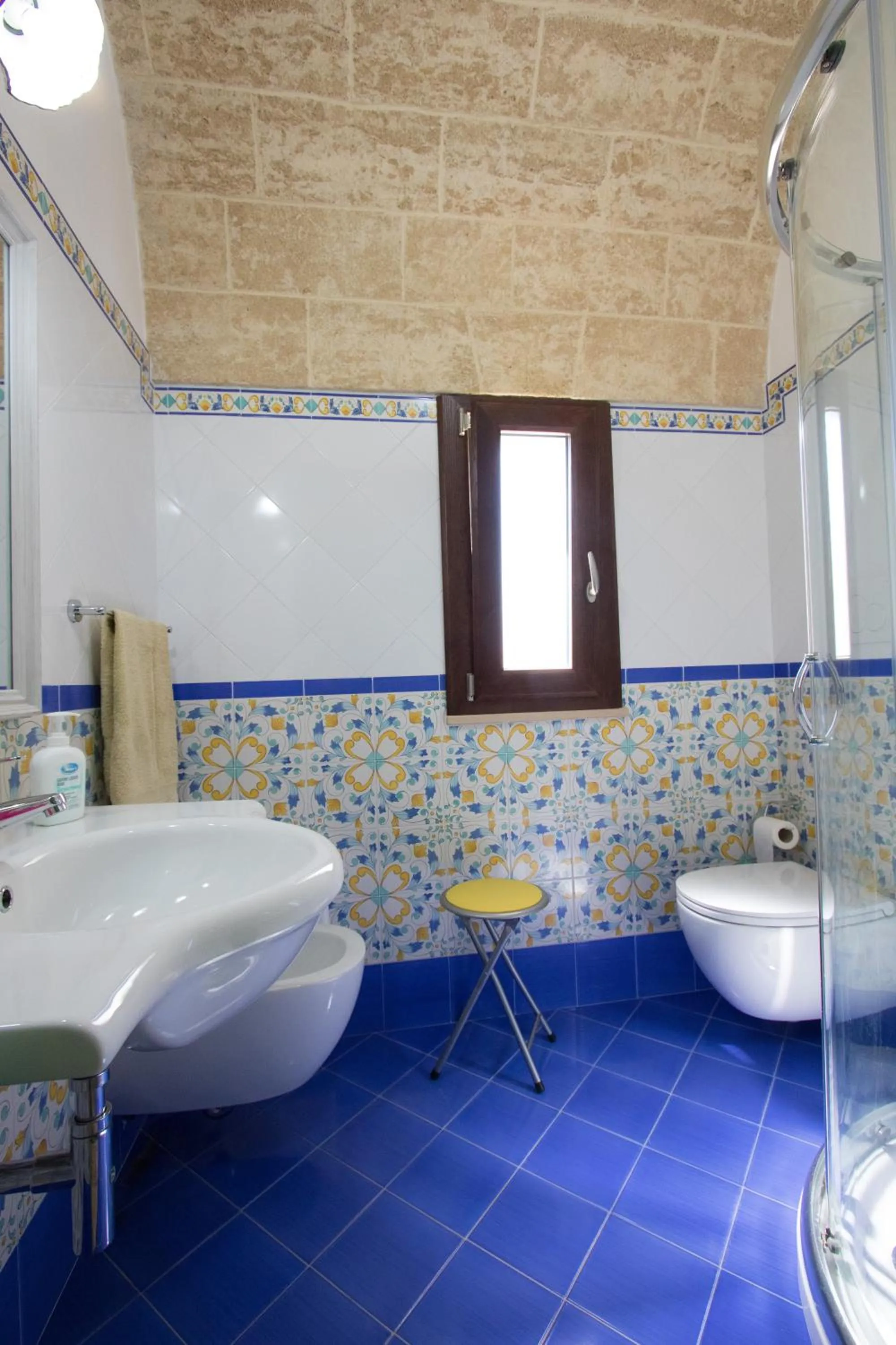 Bathroom in Casale de li Canti