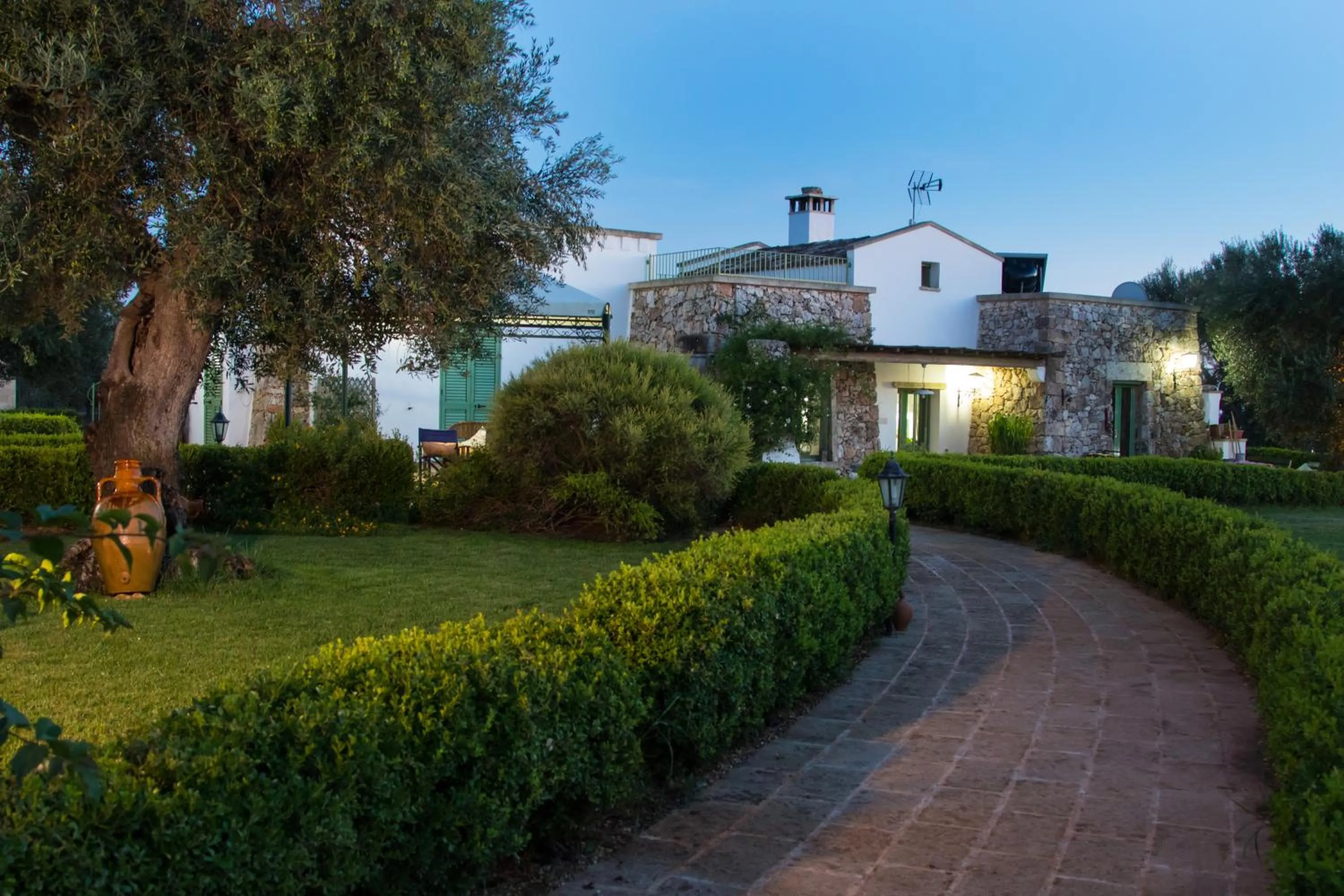 Property building in Casale de li Canti