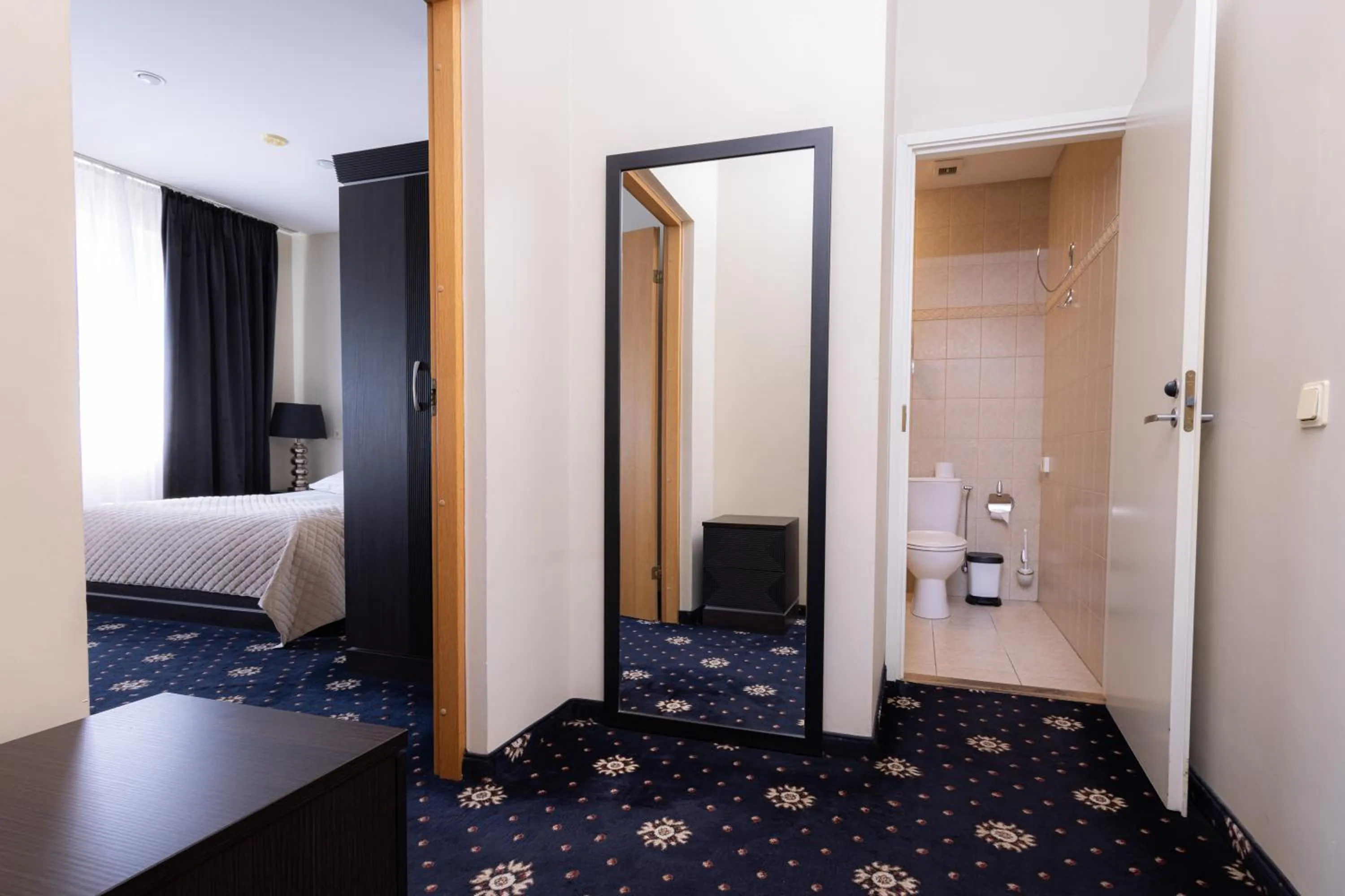 Photo of the whole room, Bed in Hotel Felicia