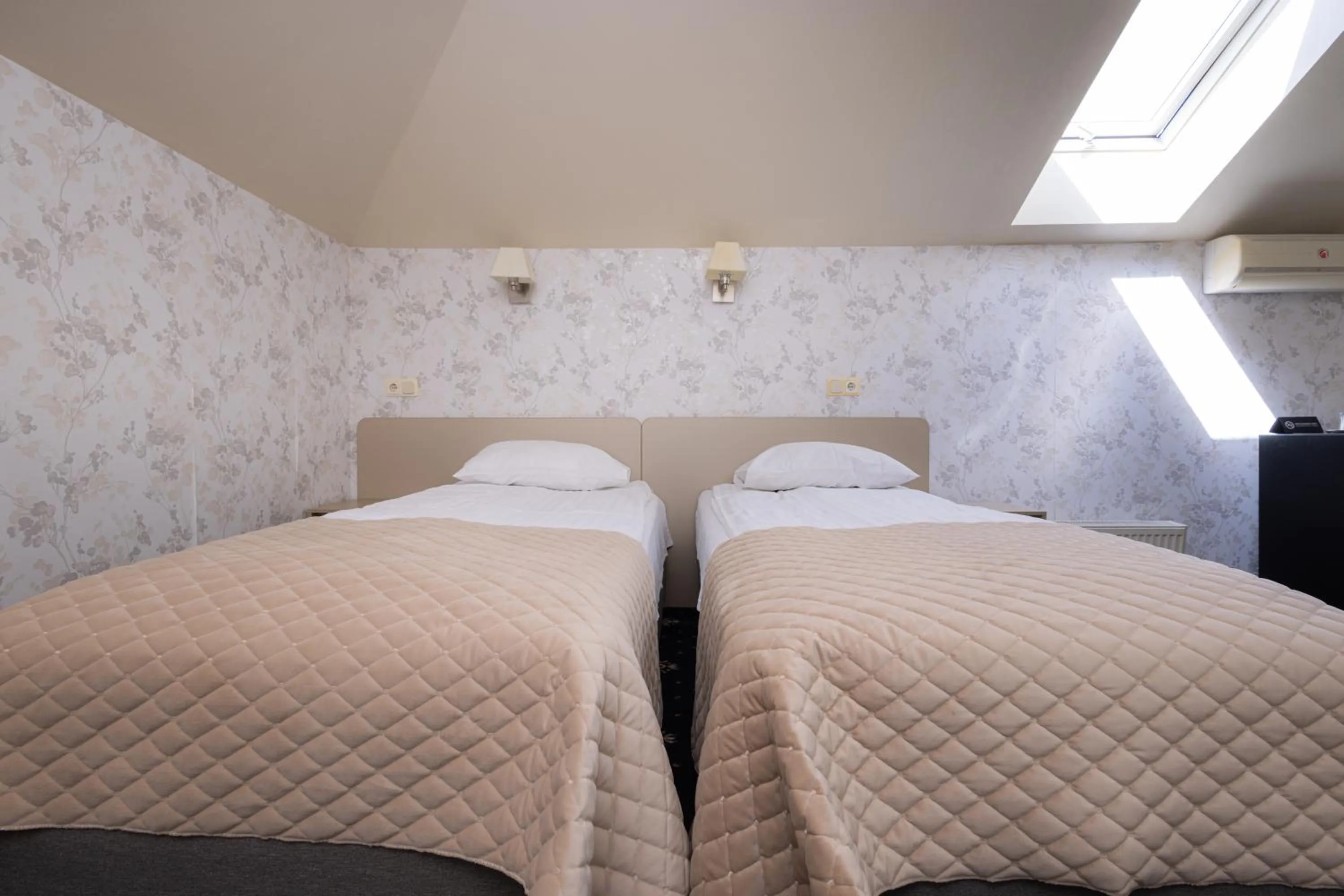 Bed in Hotel Felicia