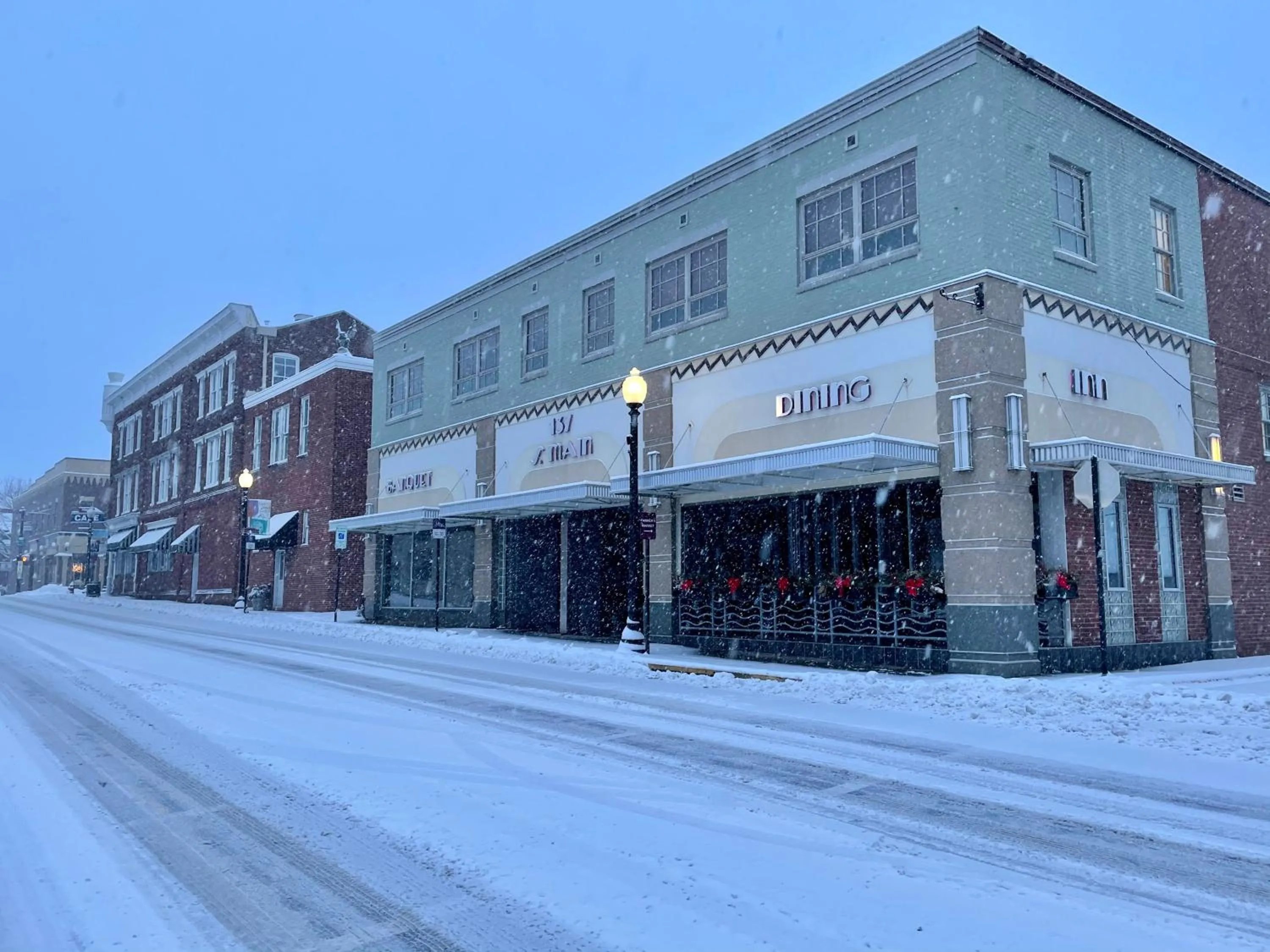 Property building in Culpeper Center Suites