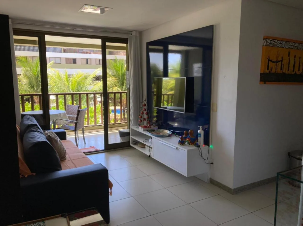 Communal lounge/ TV room in Moderno Flat Malawi
