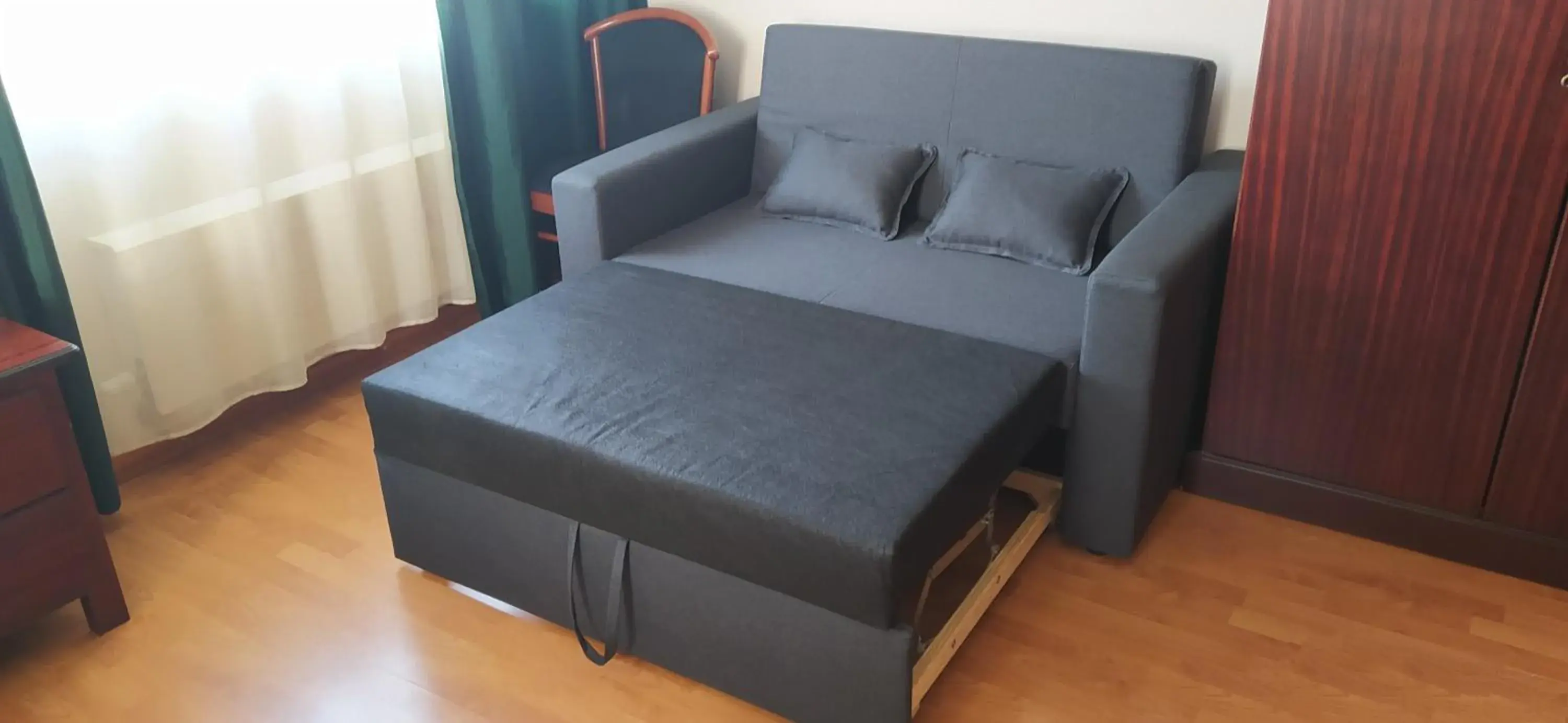 Bed in Duets Bed in Duets