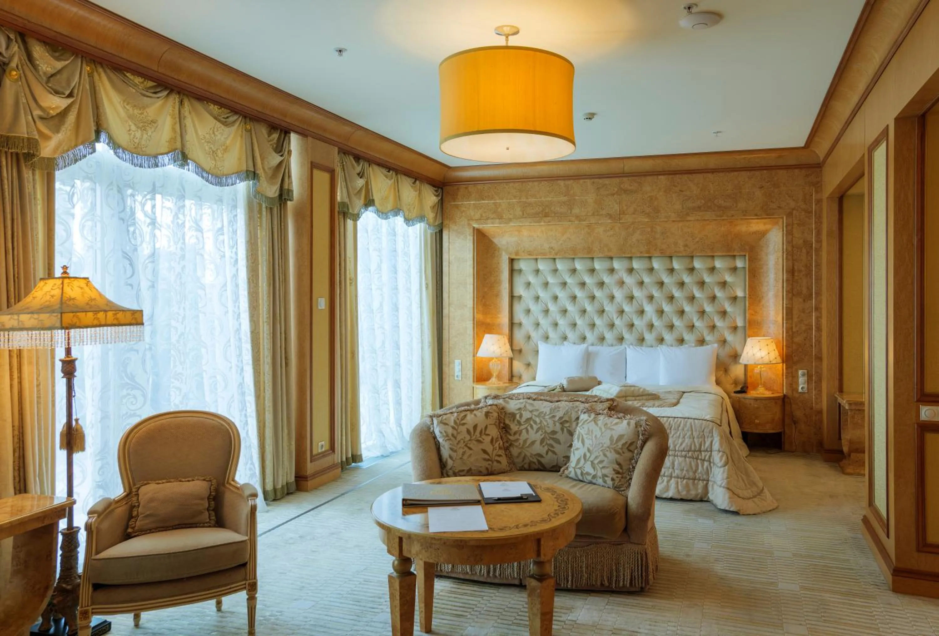 Bed in Royal SPA & Hotel Resort