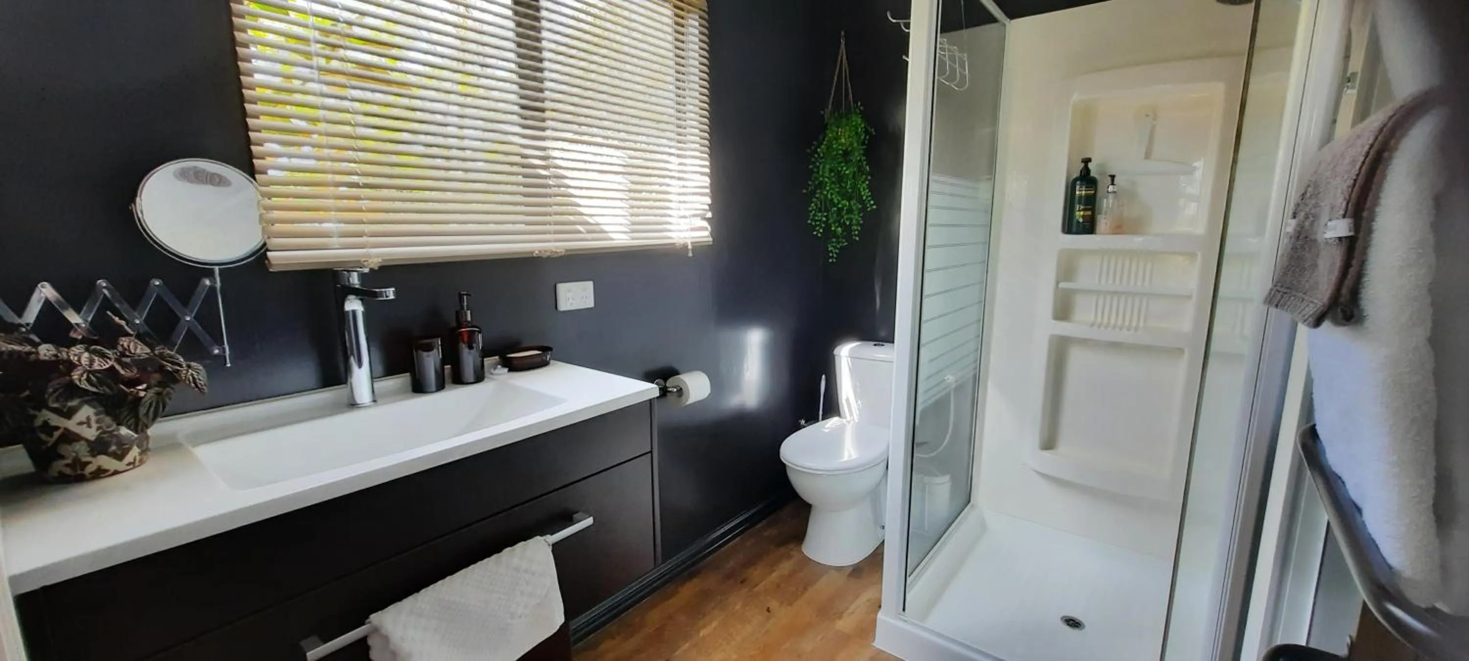 Waitapu Springs B&B