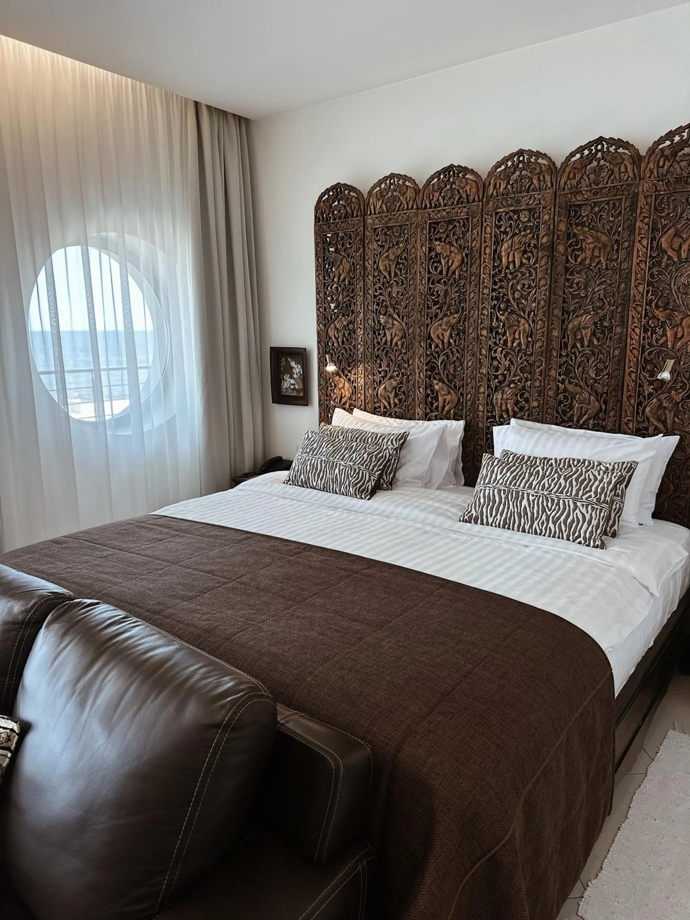 Deluxe Double Room with Sea View in Boutique Hotel Light House Jurmala