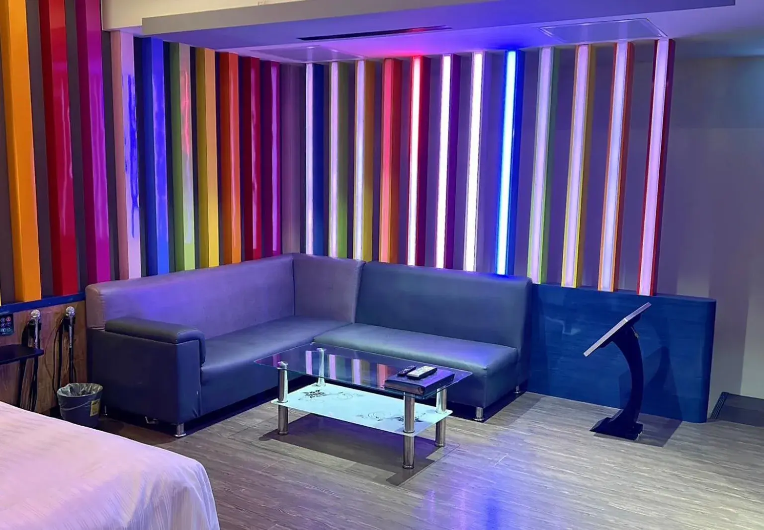 Seating Area in Soho Motel