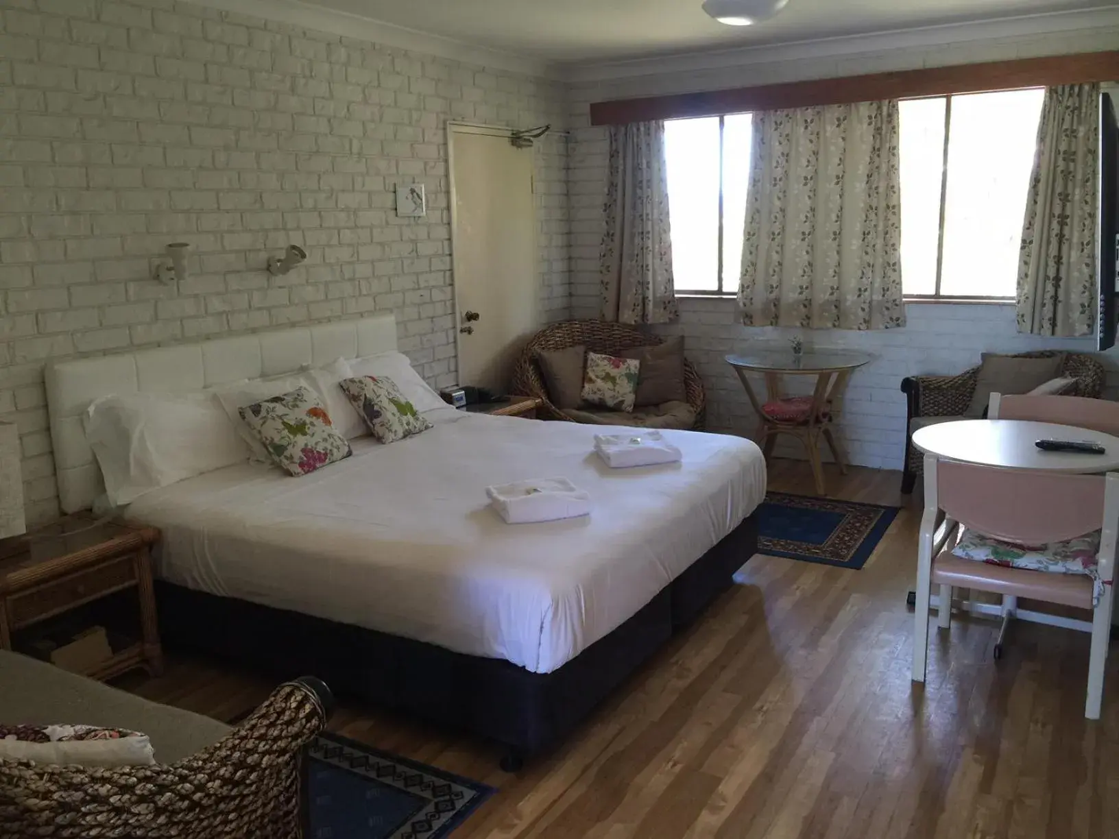 Living room in Holland Park Motel Living room in Holland Park Motel