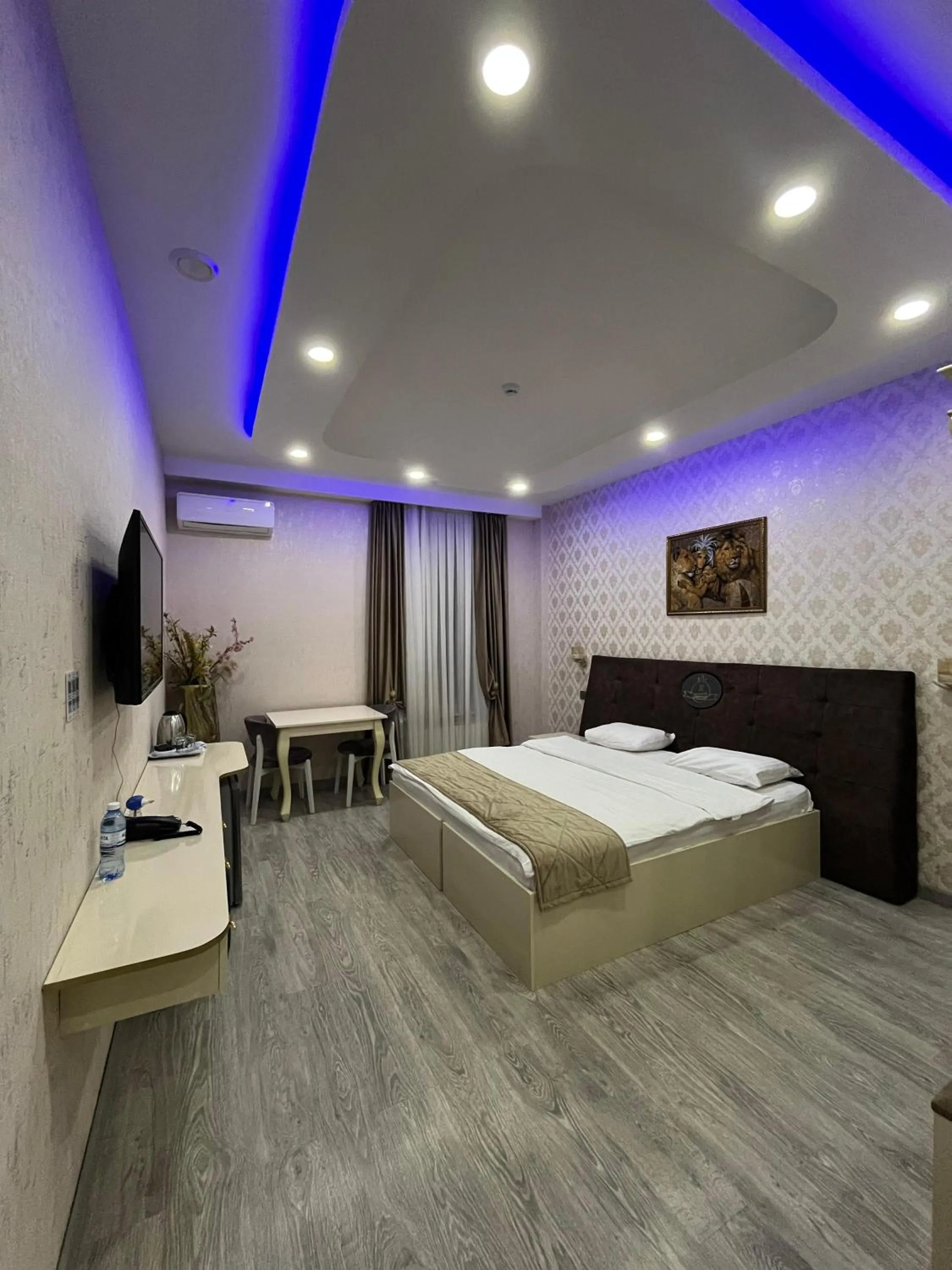 Bed in Starway Hotel