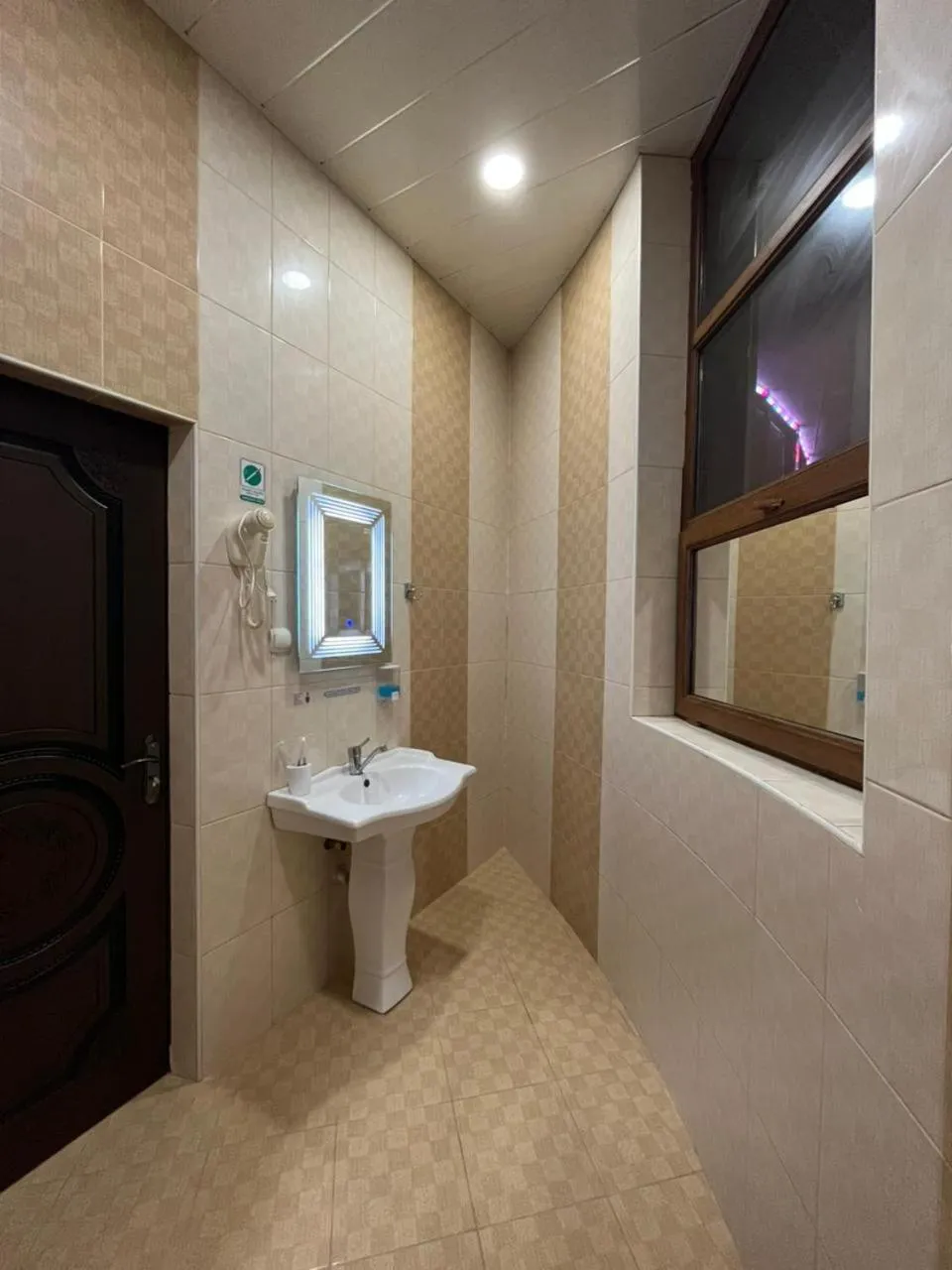 Toilet in Starway Hotel