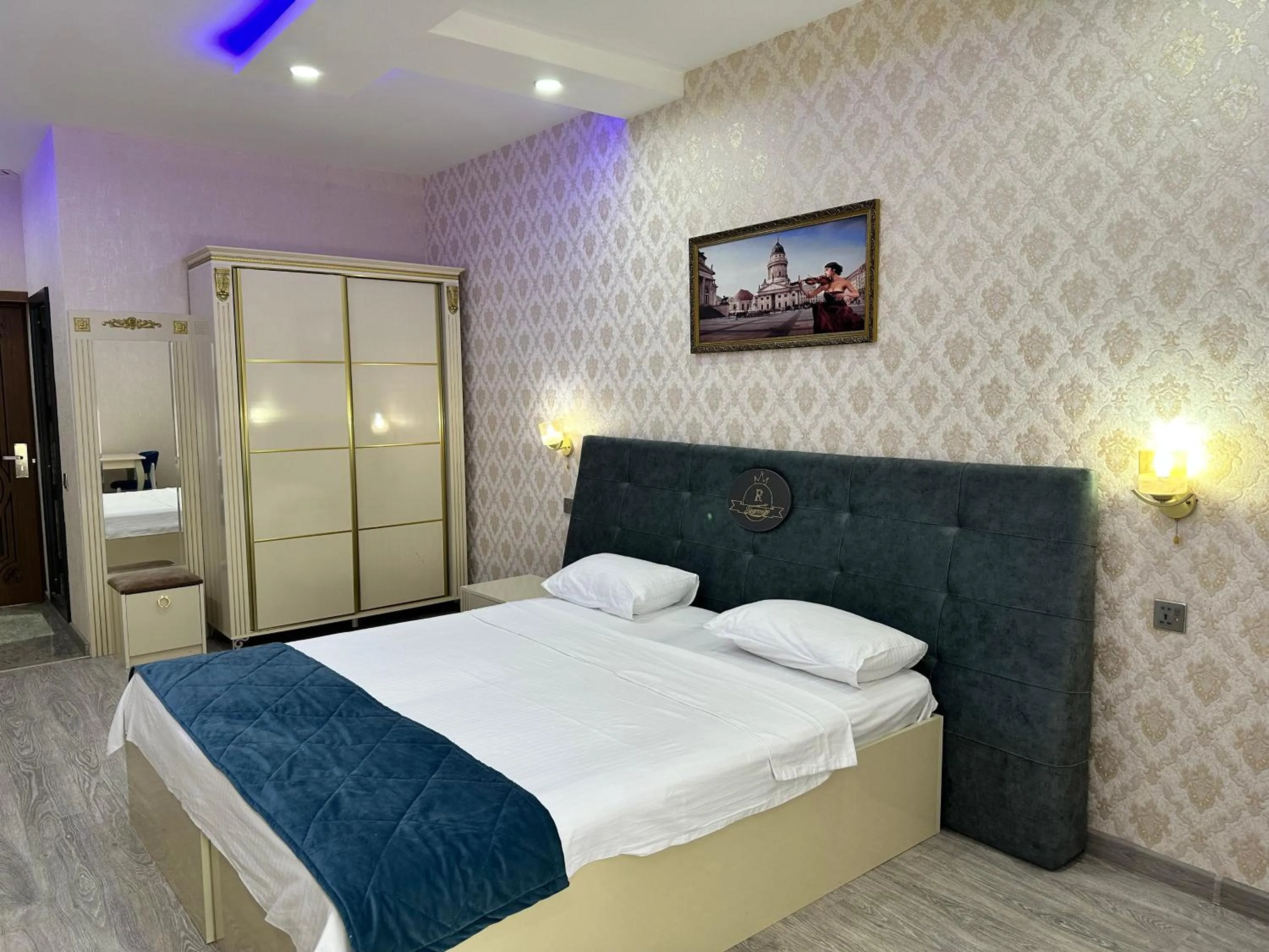 Bed in Starway Hotel