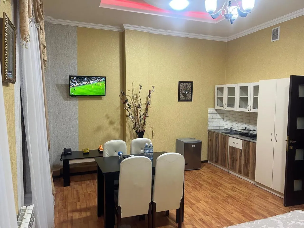 TV and multimedia in Starway Hotel