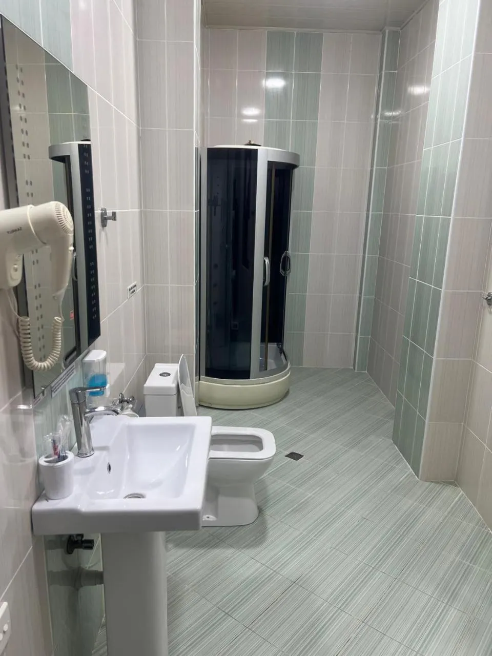 Bathroom in Starway Hotel