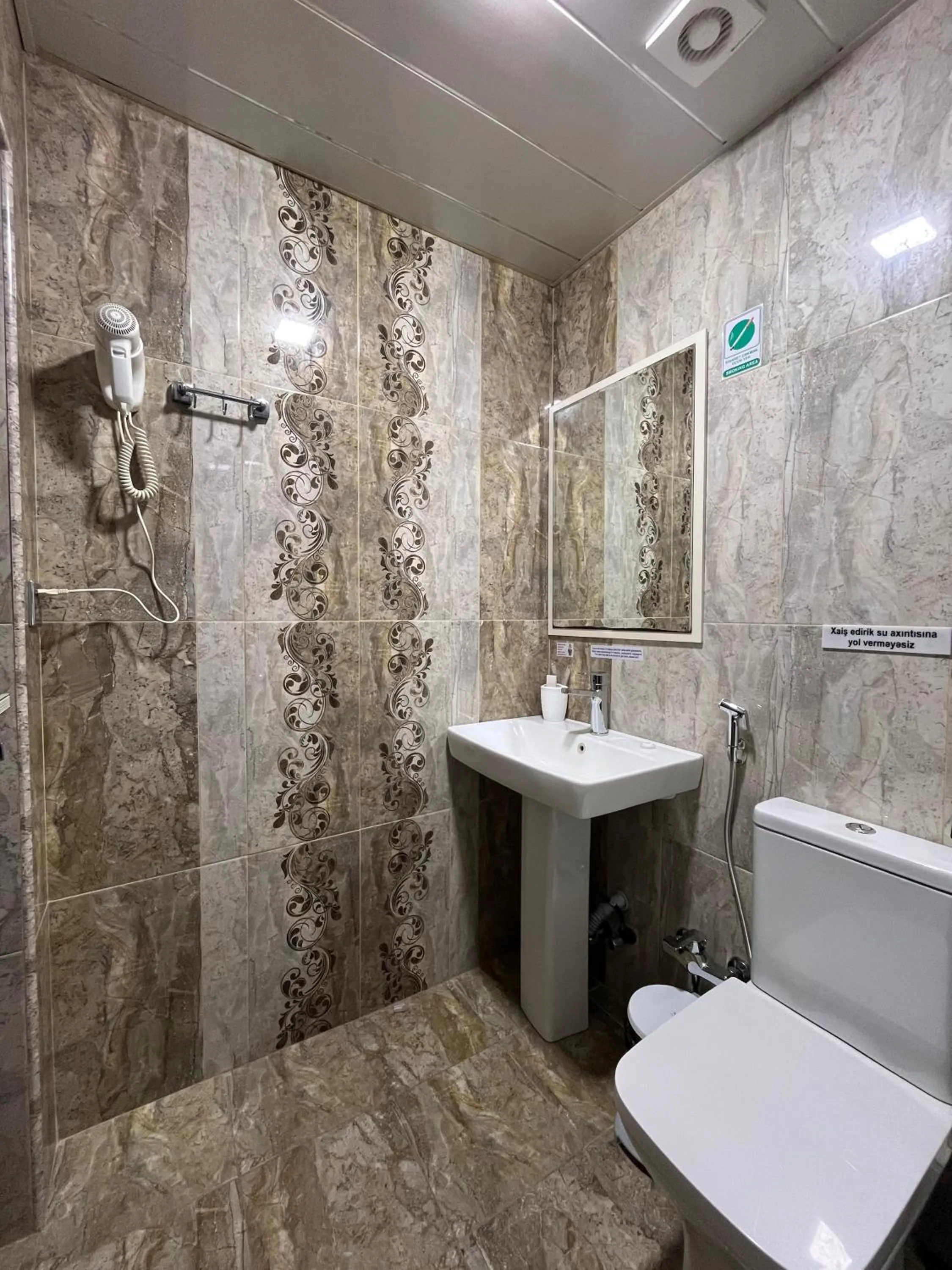 Toilet in Starway Hotel