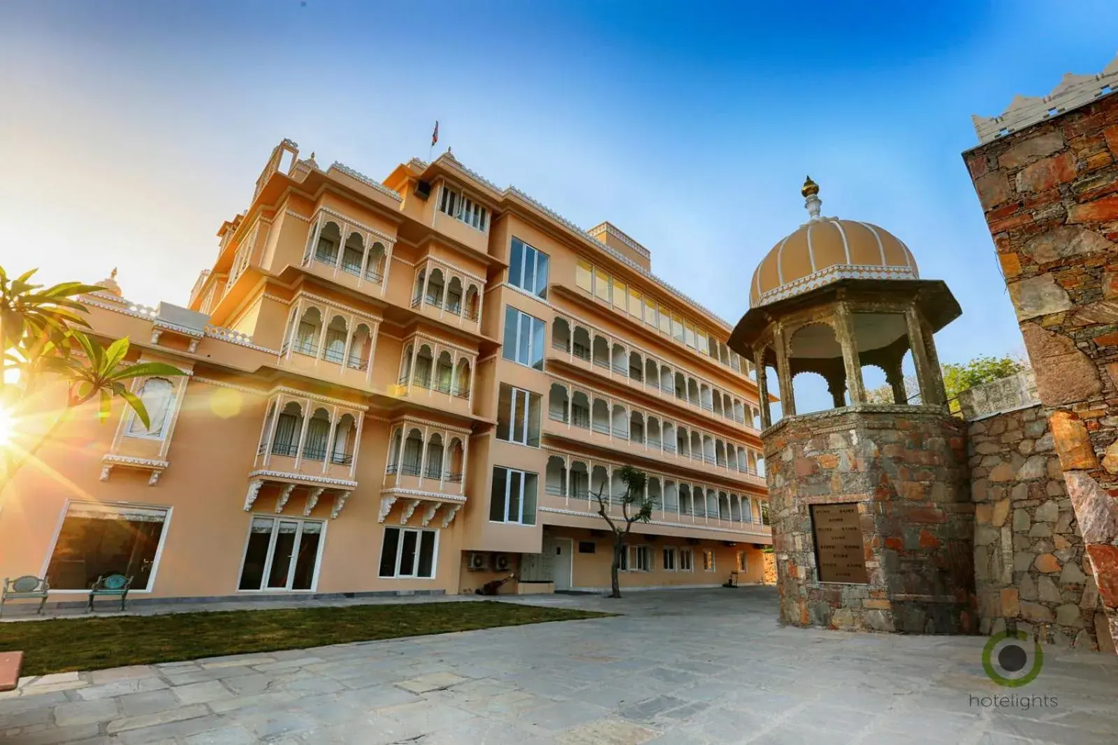 Property building in Fateh Niwas by Fateh Collection Property building in Fateh Niwas by Fateh Collection